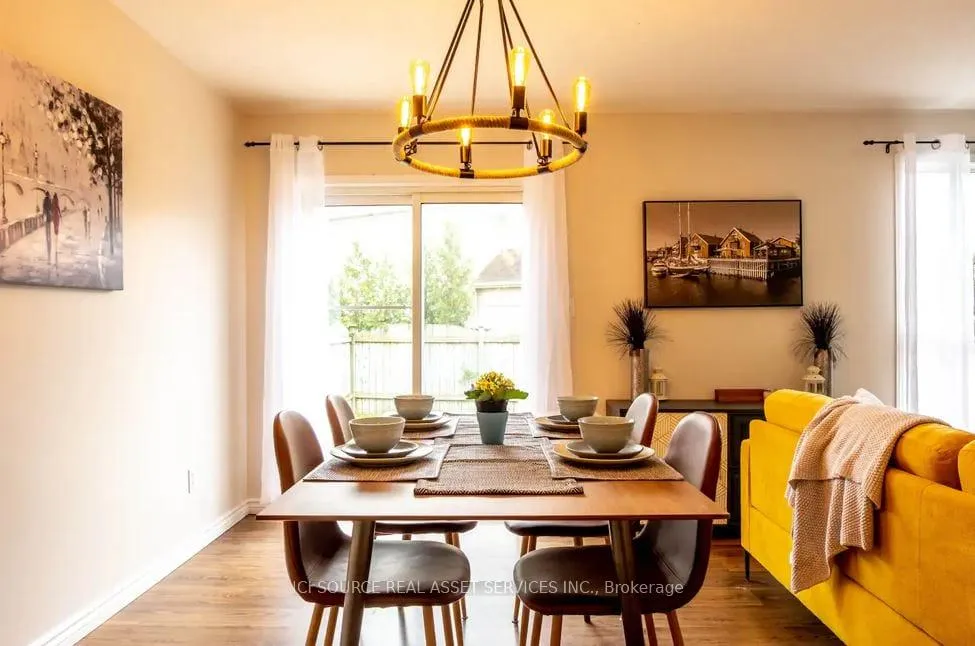 Photo 3 of 407 Rittenhouse Road, Kitchener — HOMEH