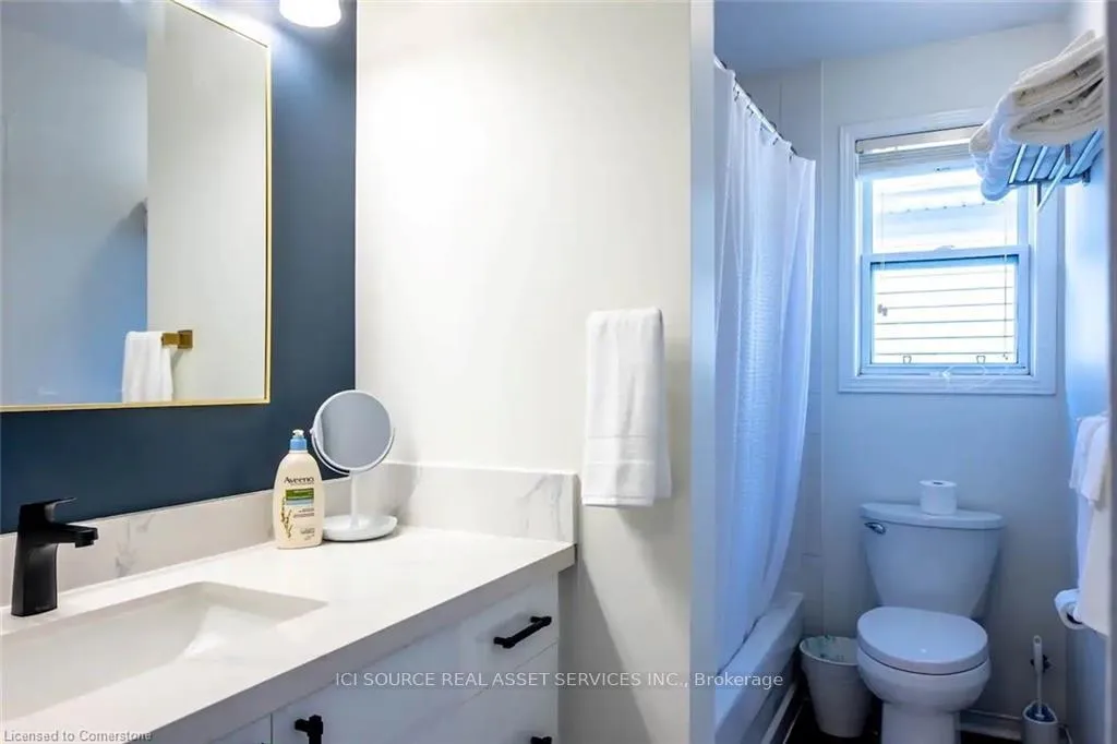 Photo 16 of 407 Rittenhouse Road, Kitchener — HOMEH