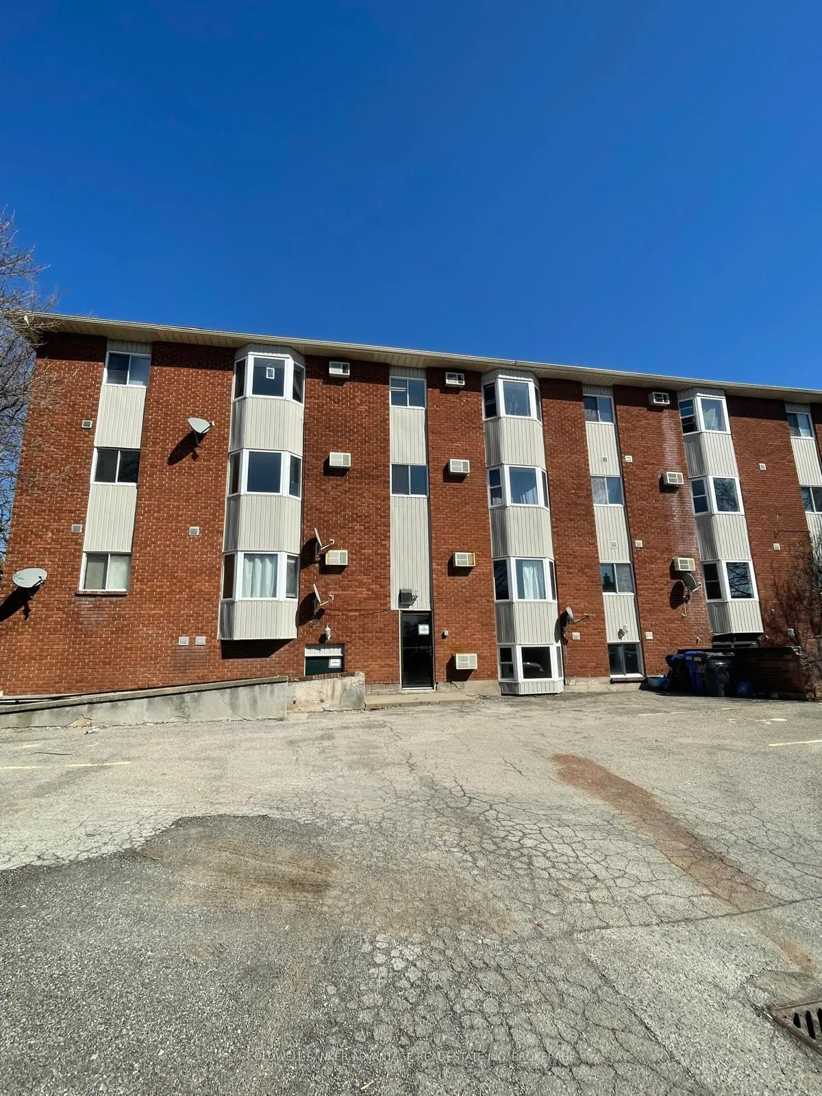 Photo 1 of Unit 105, 55 Mcalpine Avenue S, Welland, Lincoln/Crowland — HOMEH