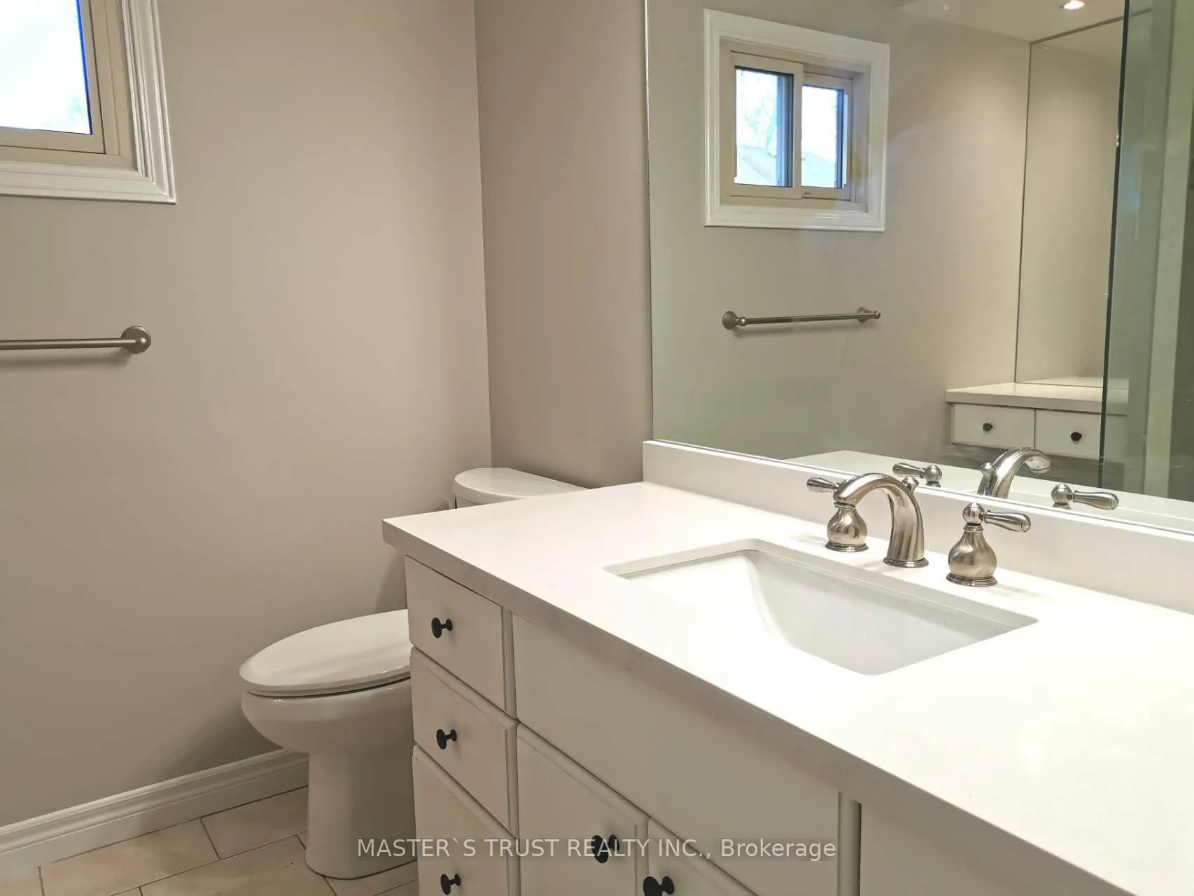 Photo 20 of 68 Lehman Crescent, Markham, Markham Village — HOMEH