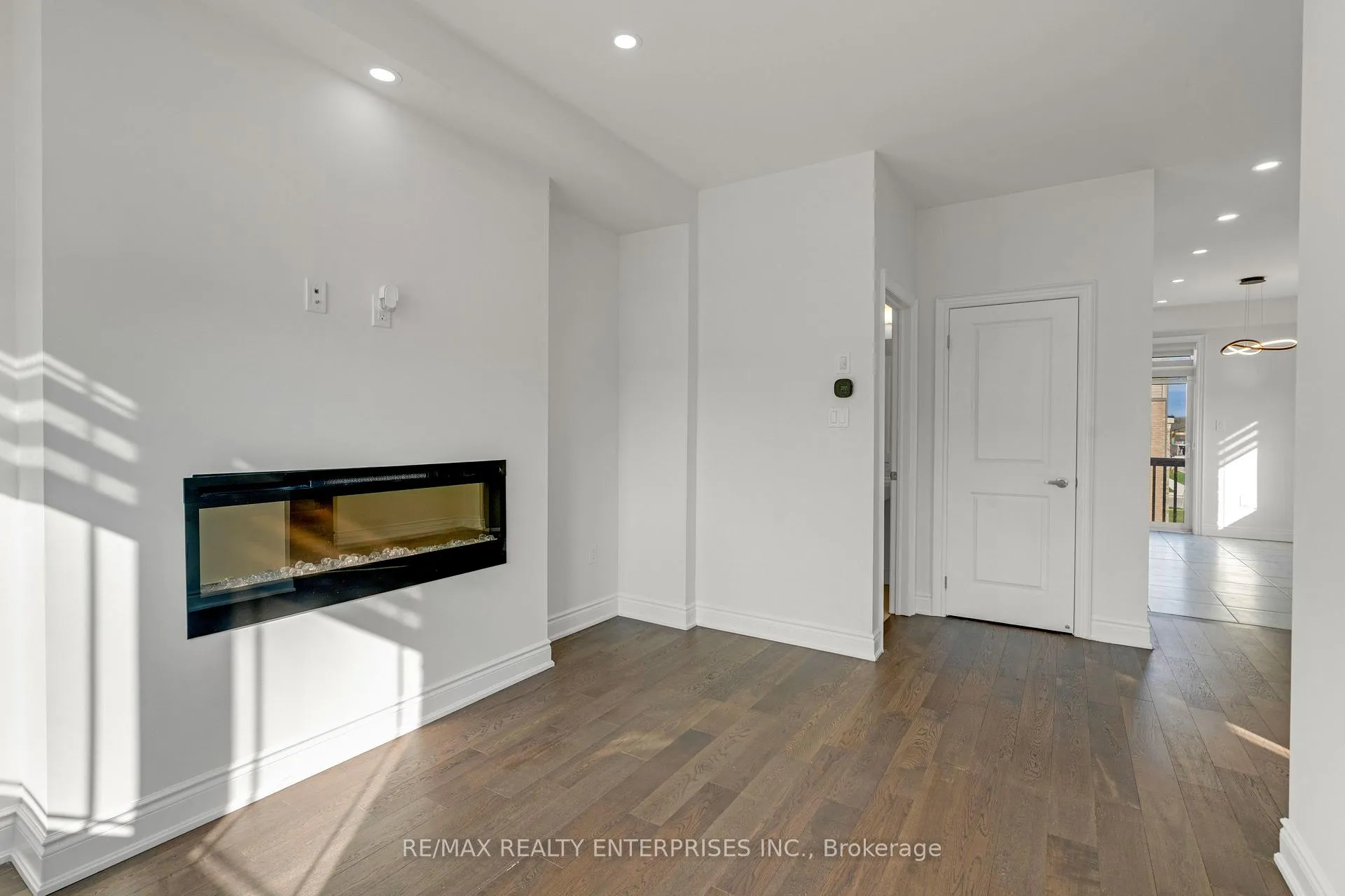 Photo 4 of 57 Baskett Street, Brantford — HOMEH