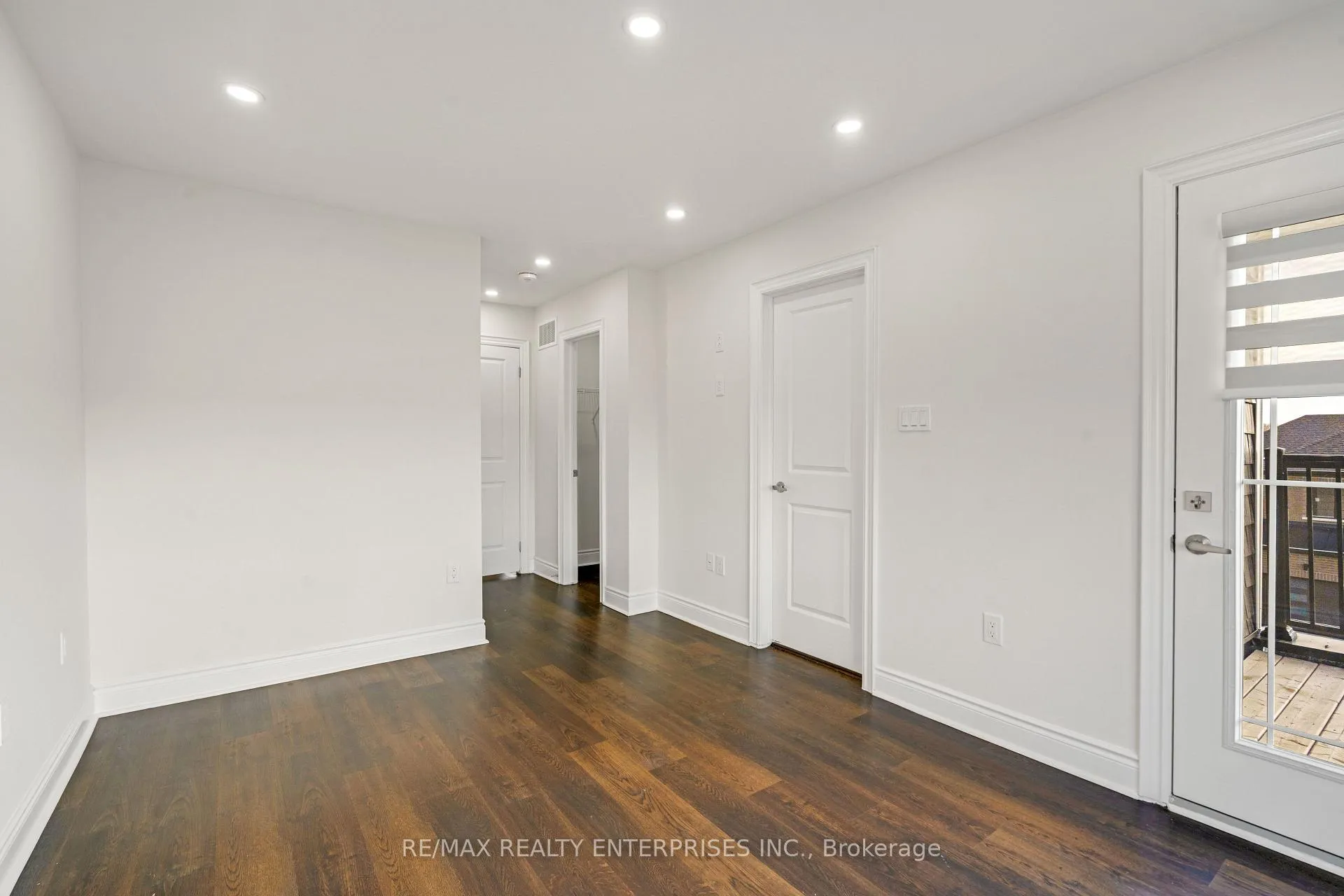 Photo 14 of 57 Baskett Street, Brantford — HOMEH