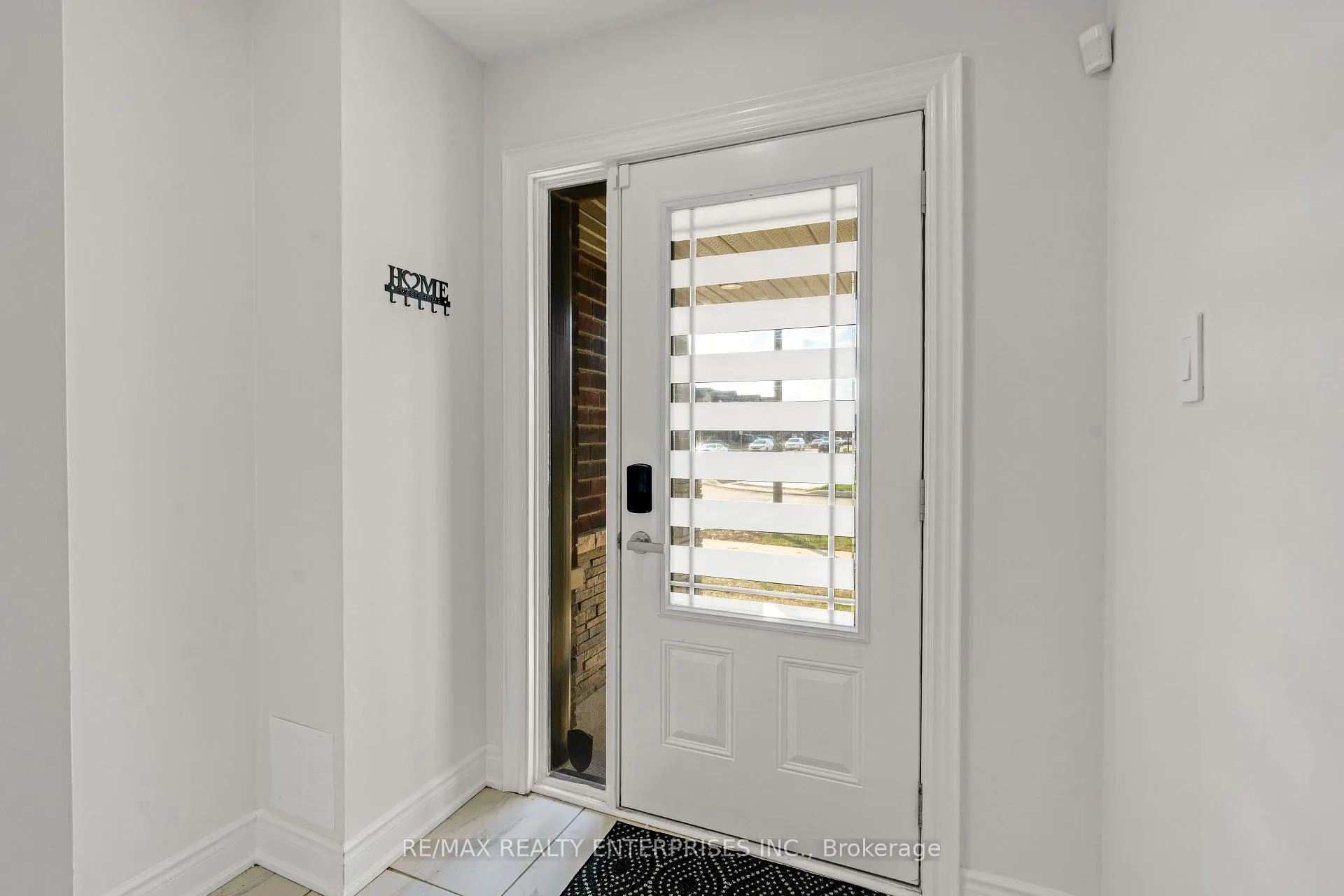 Photo 23 of 57 Baskett Street, Brantford — HOMEH
