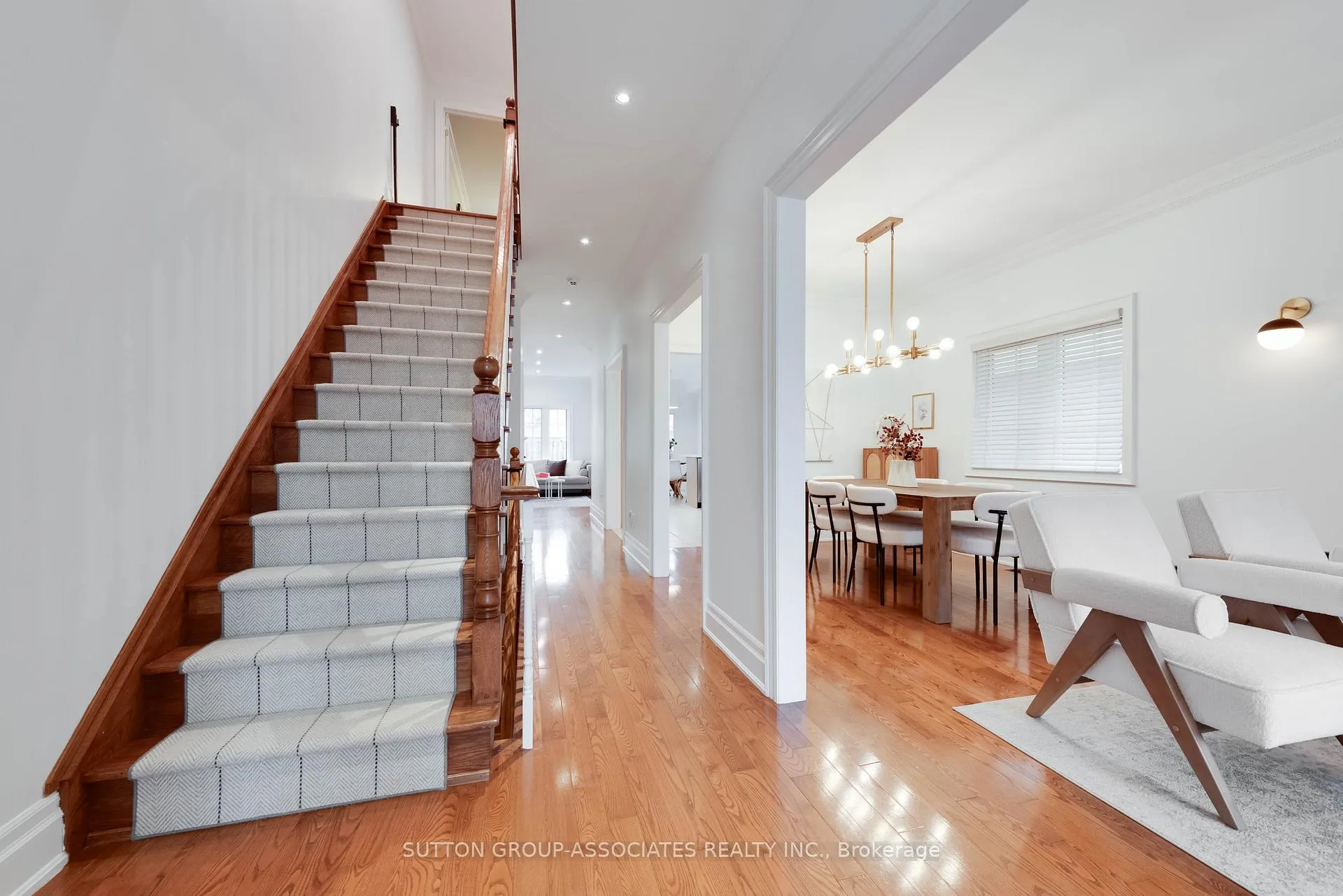 Photo 3 of 4 Coates Avenue, Toronto, Oakwood Village — HOMEH