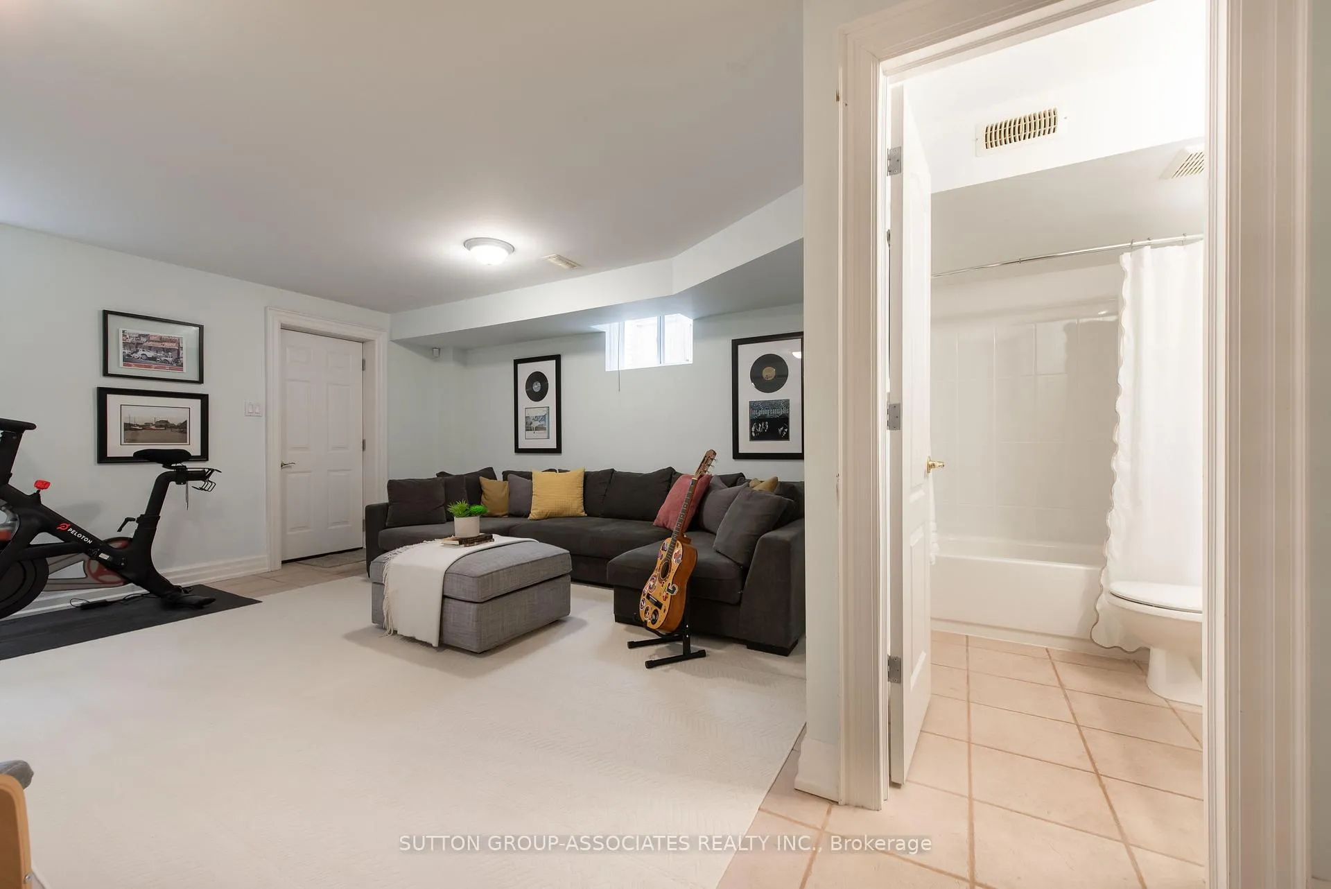 Photo 37 of 4 Coates Avenue, Toronto, Oakwood Village — HOMEH