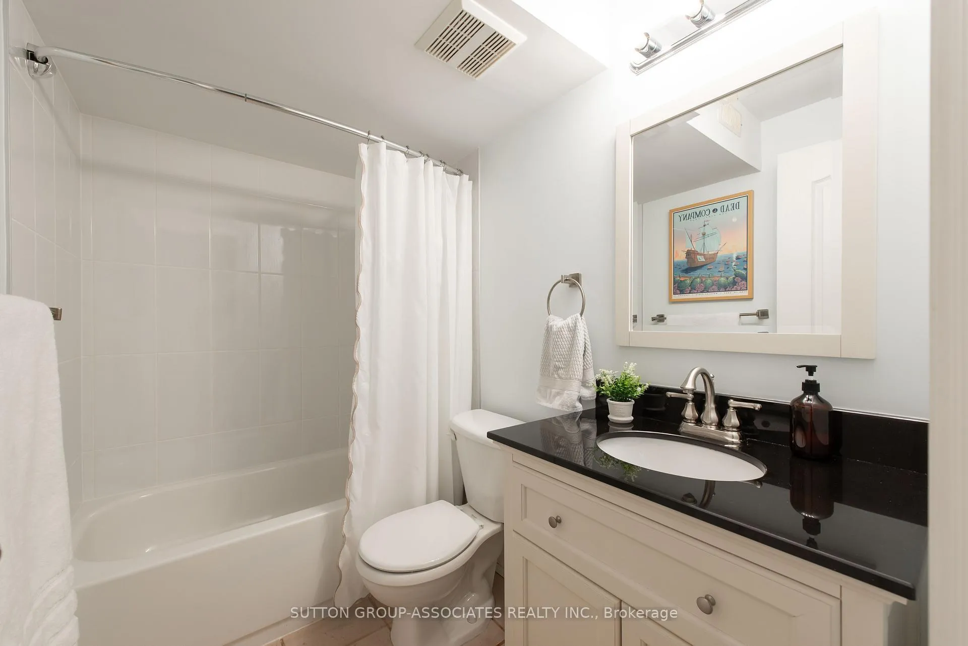 Photo 38 of 4 Coates Avenue, Toronto, Oakwood Village — HOMEH