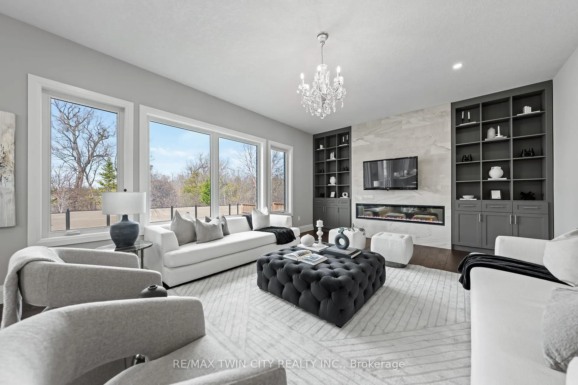 Photo 29 of 581 Manor Ridge Crescent, Waterloo — HOMEH