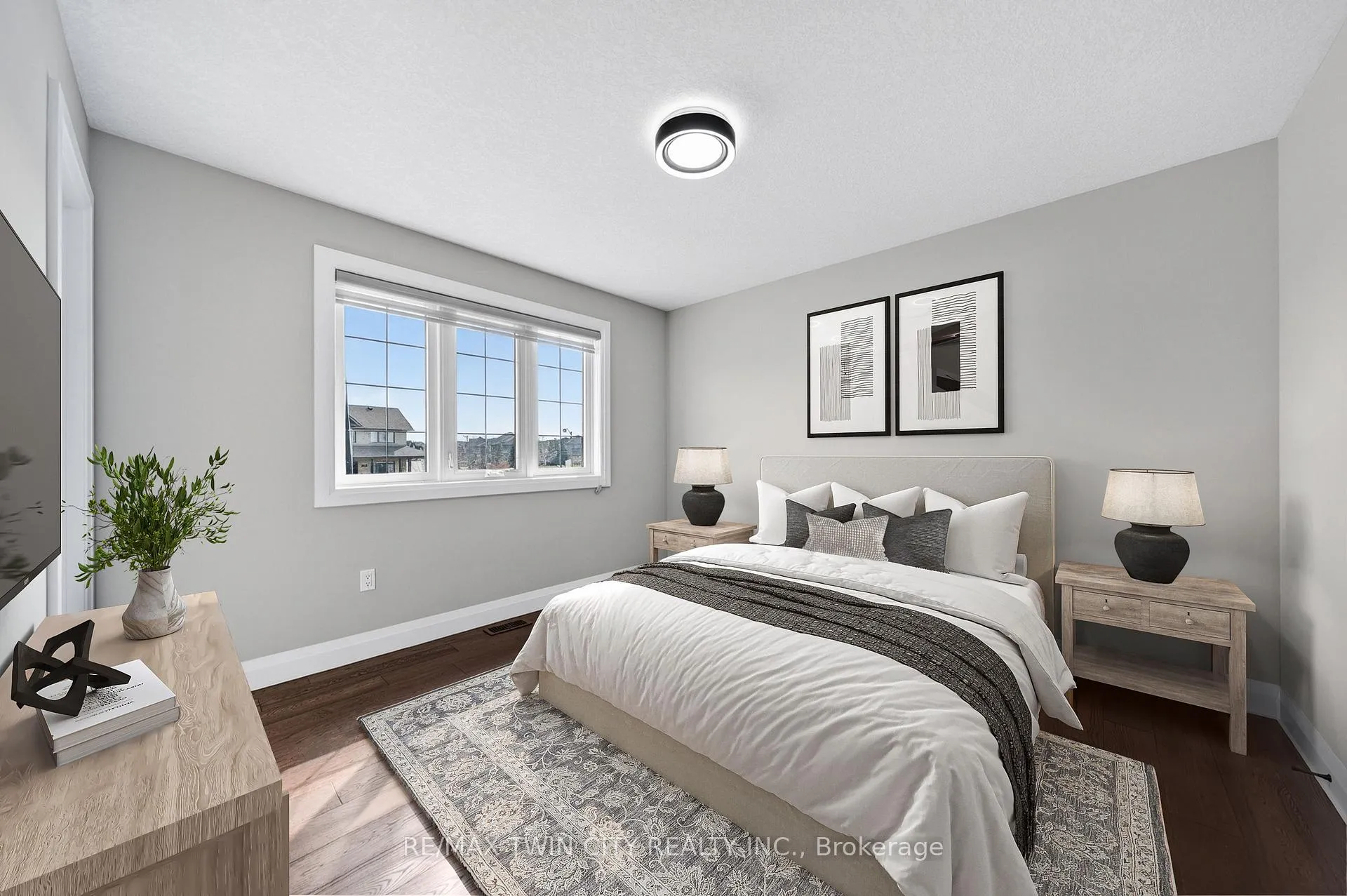 Photo 38 of 581 Manor Ridge Crescent, Waterloo — HOMEH