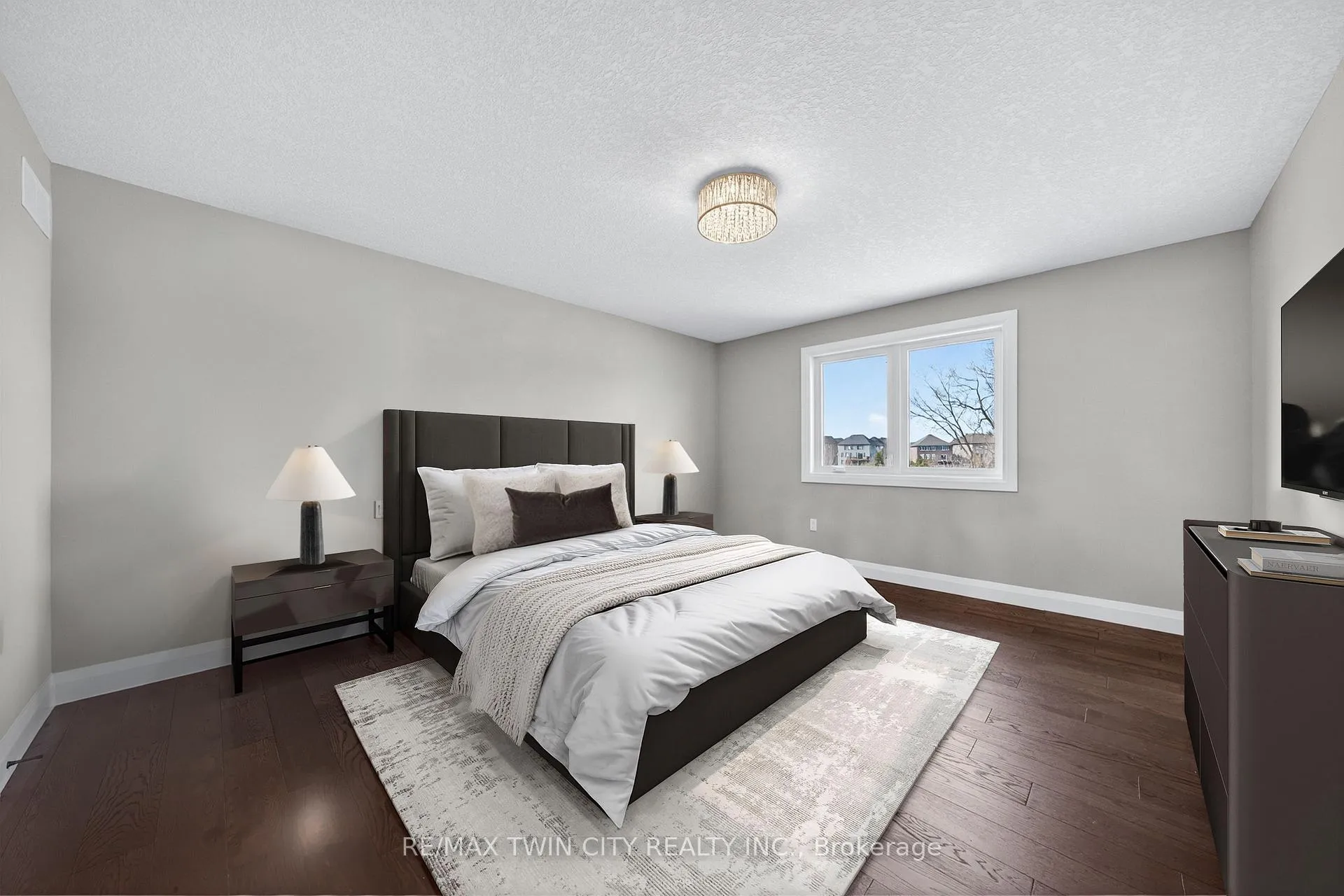 Photo 41 of 581 Manor Ridge Crescent, Waterloo — HOMEH