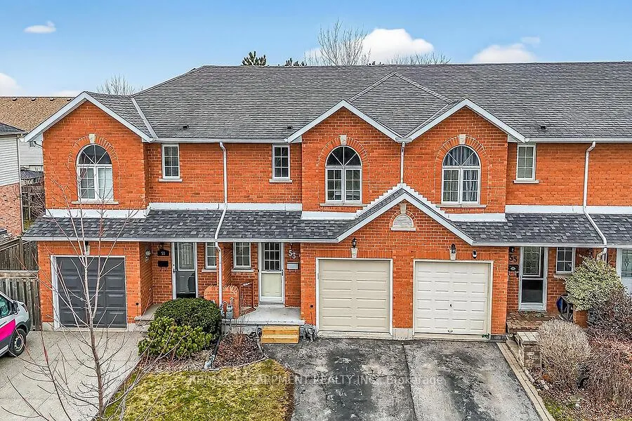 Photo 39 of 53 Pinewoods Drive, Hamilton, Stoney Creek Mountain — HOMEH