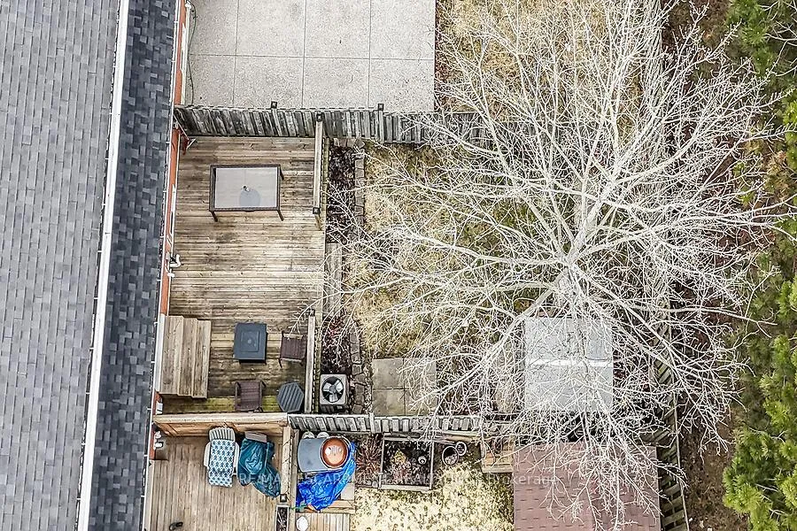 Photo 47 of 53 Pinewoods Drive, Hamilton, Stoney Creek Mountain — HOMEH