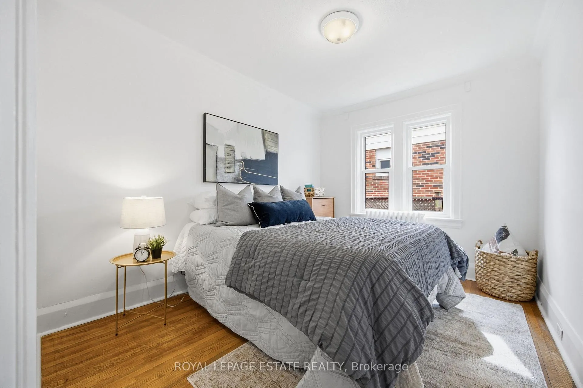 Photo 9 of 22 Medford Avenue, Scarborough, Oakridge — HOMEH