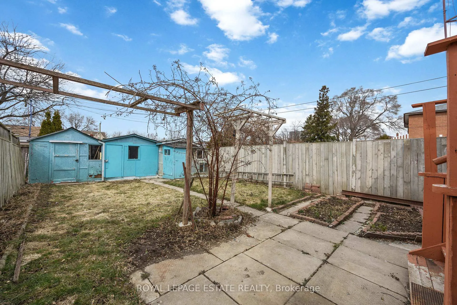 Photo 19 of 22 Medford Avenue, Scarborough, Oakridge — HOMEH