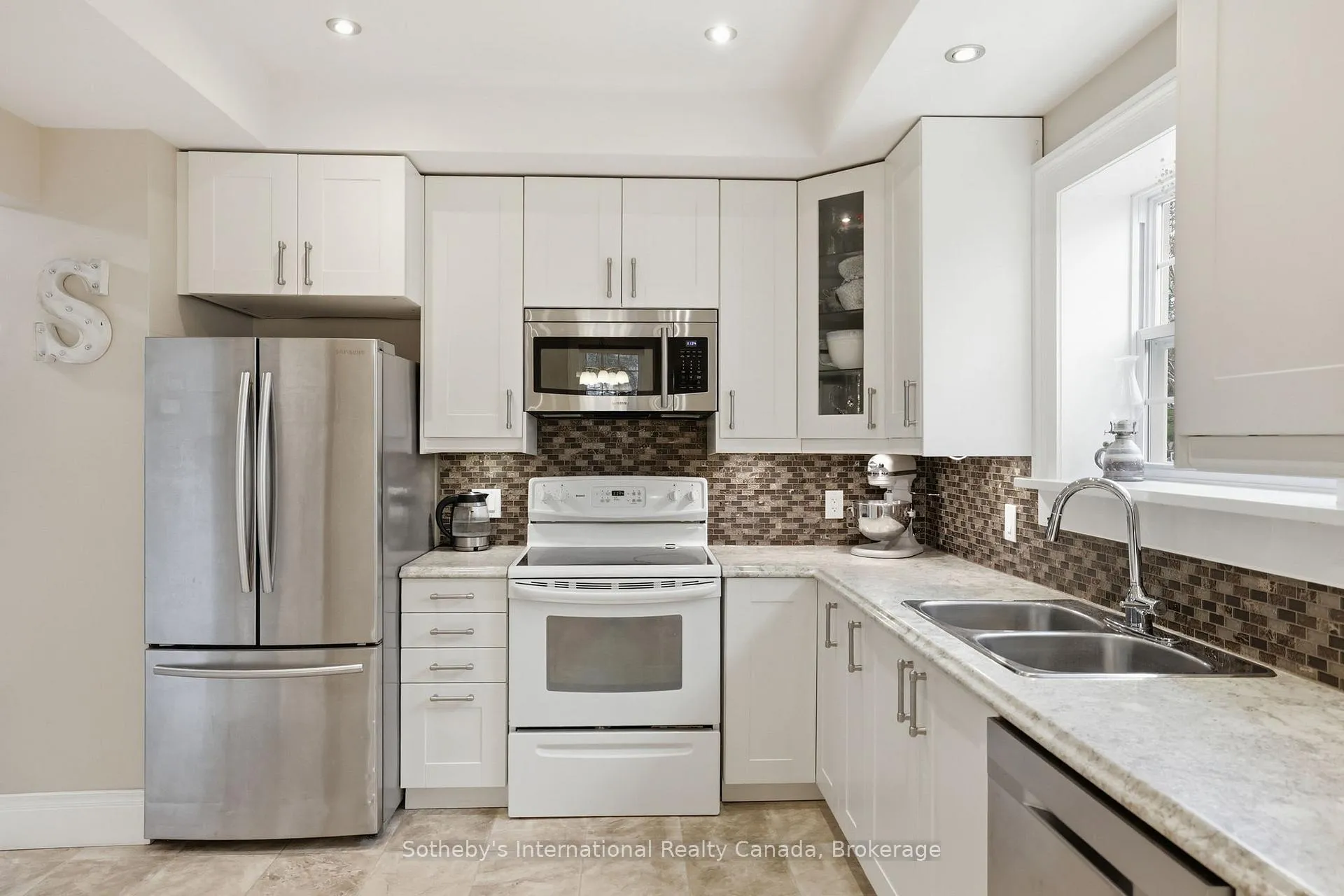 Photo 11 of 4195 County Road 124, Clearview, Nottawa — HOMEH