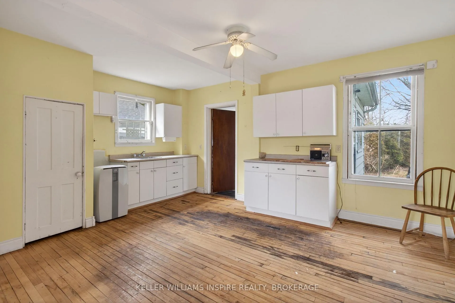 Photo 13 of 10 Redan Street, Kingston, East of Sir John A. Blvd — HOMEH