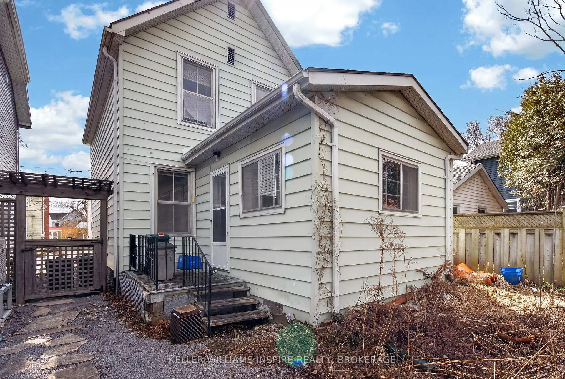 Photo 27 of 10 Redan Street, Kingston, East of Sir John A. Blvd — HOMEH