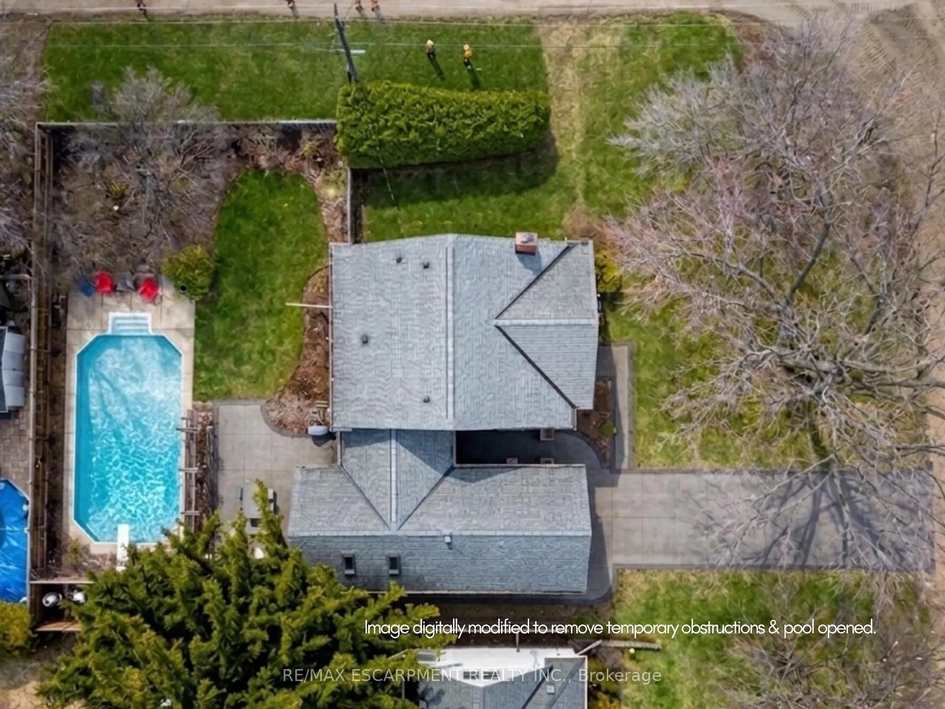 Photo 2 of 57 Park Avenue E, Burlington, LaSalle — HOMEH