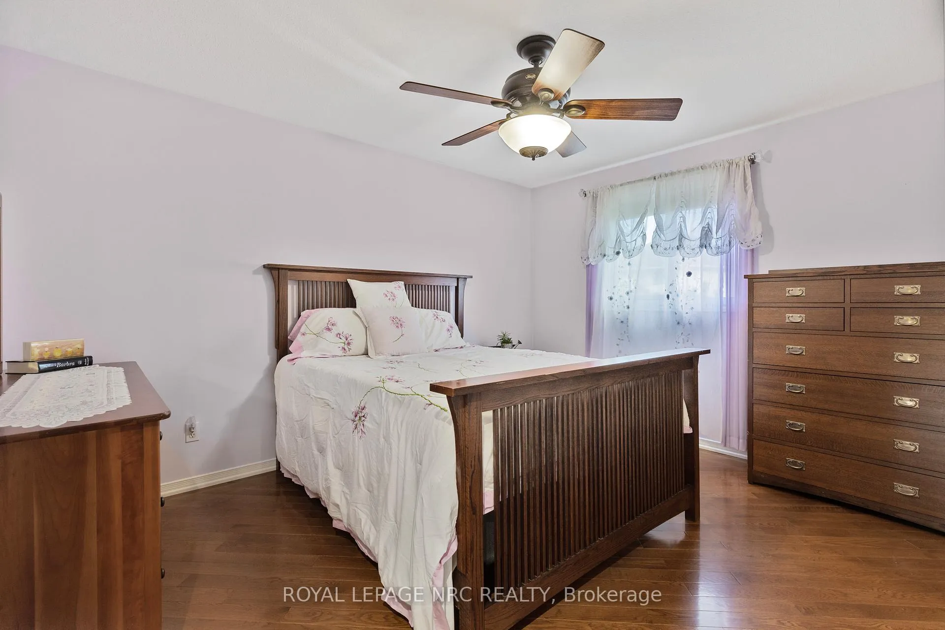Photo 14 of 46 Foxhill Crescent, St. Catharines, Rykert/Vansickle — HOMEH