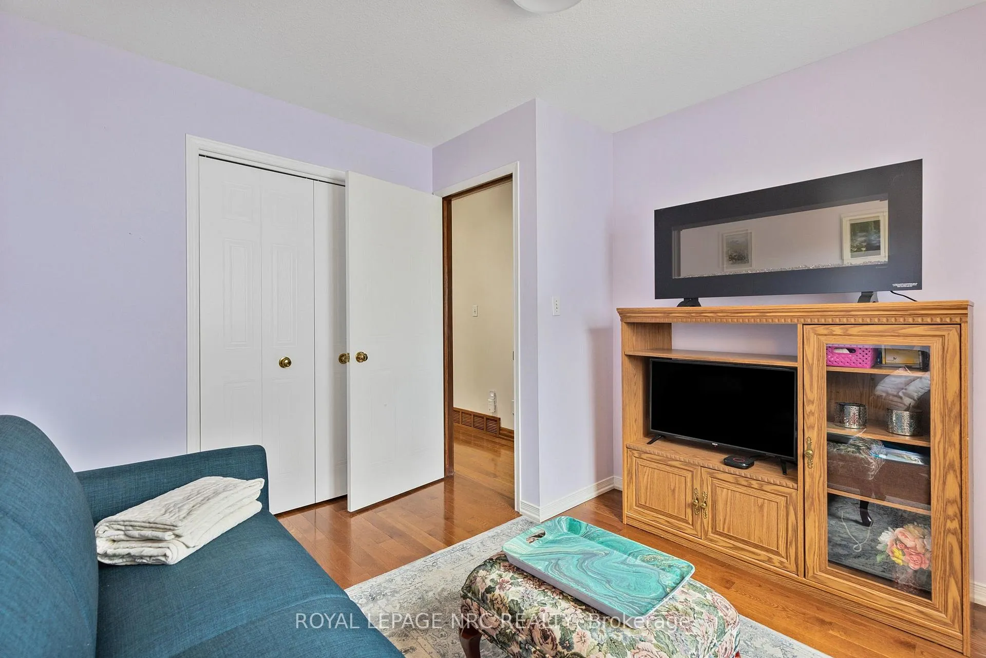 Photo 19 of 46 Foxhill Crescent, St. Catharines, Rykert/Vansickle — HOMEH