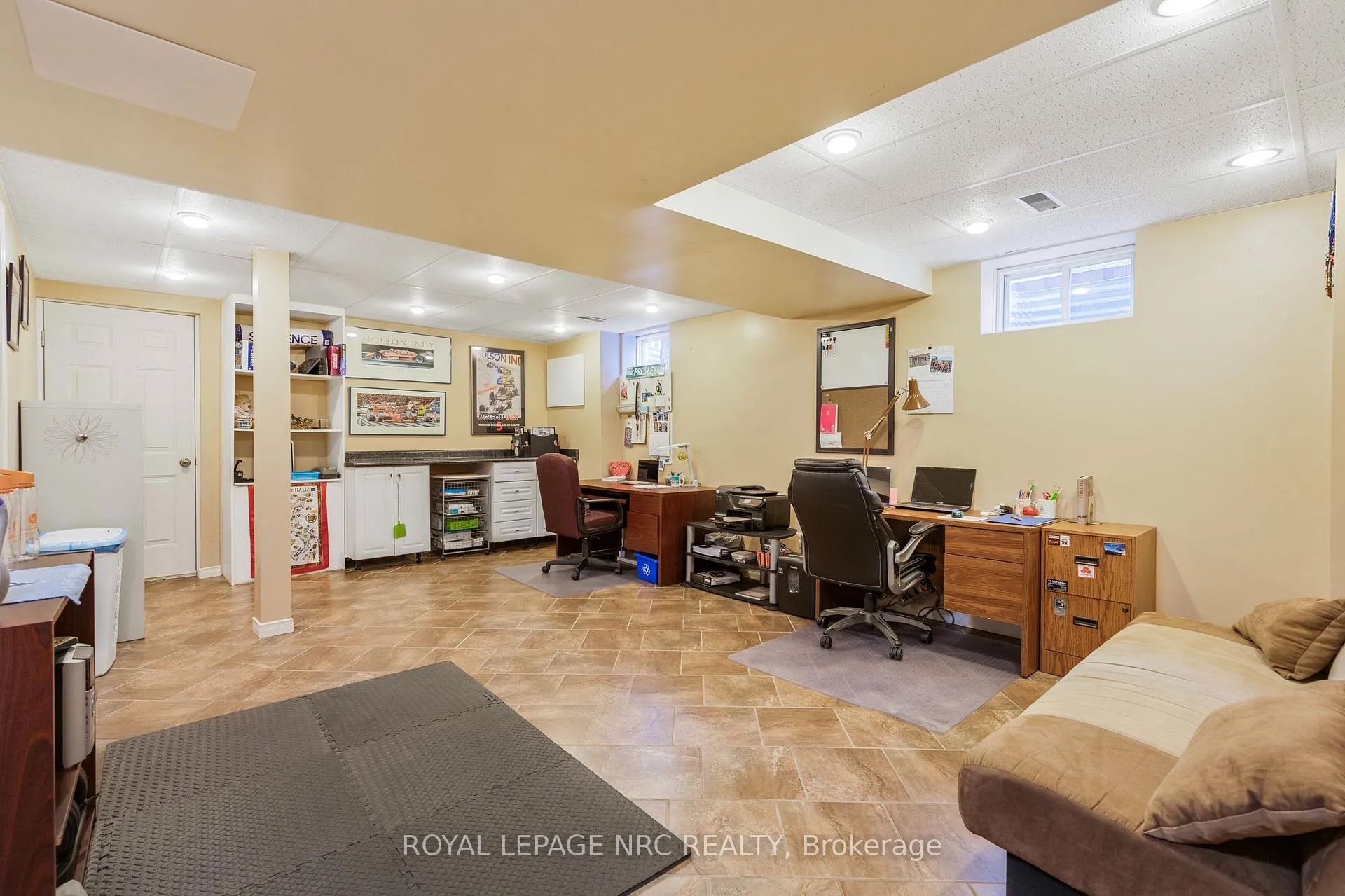 Photo 27 of 46 Foxhill Crescent, St. Catharines, Rykert/Vansickle — HOMEH