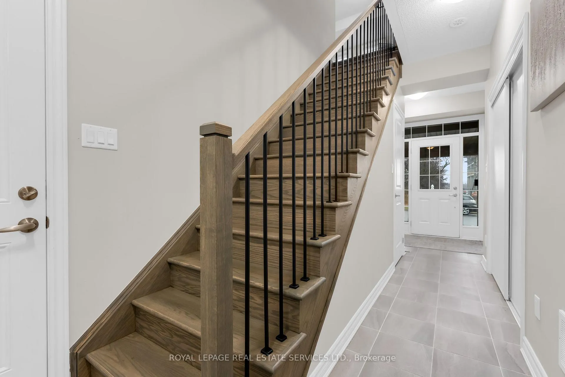Photo 6 of 1238 Restivo Lane, Milton, Ford — HOMEH