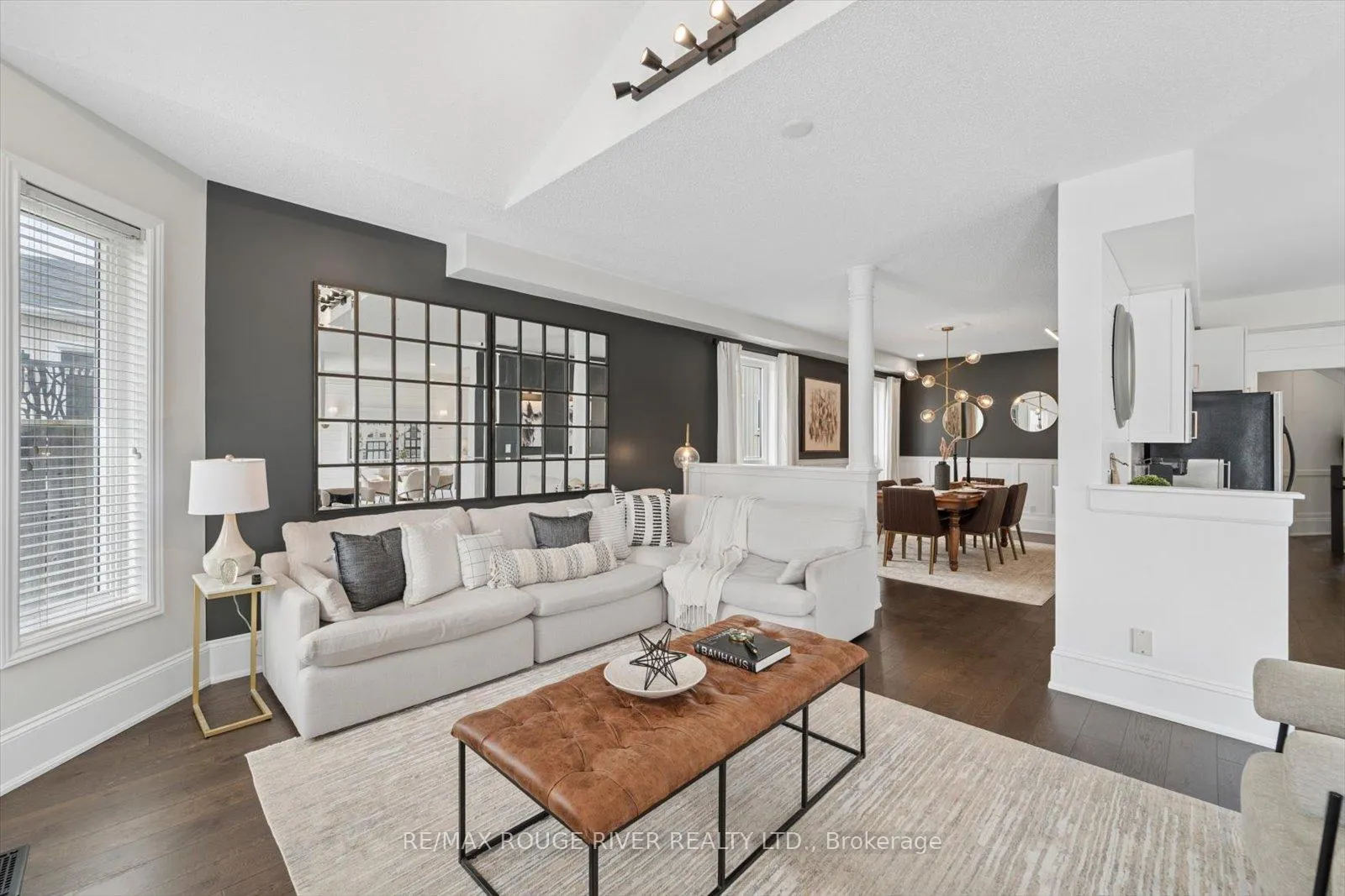 Photo 8 of 184 Cachet Boulevard, Whitby, Brooklin — HOMEH