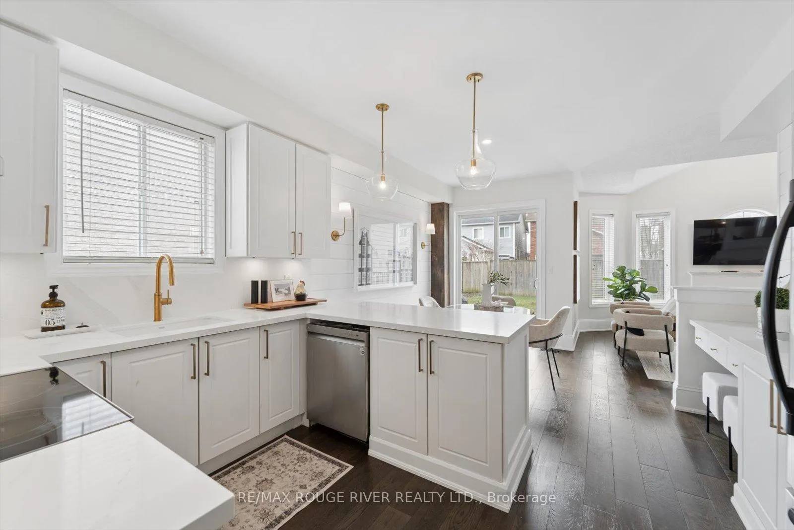 Photo 18 of 184 Cachet Boulevard, Whitby, Brooklin — HOMEH