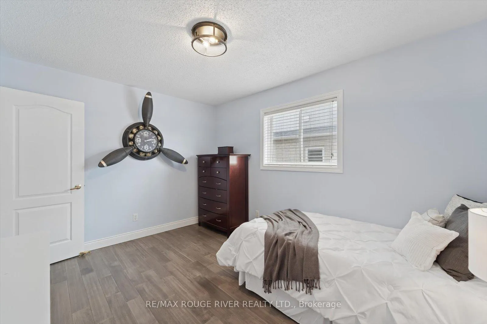 Photo 27 of 184 Cachet Boulevard, Whitby, Brooklin — HOMEH