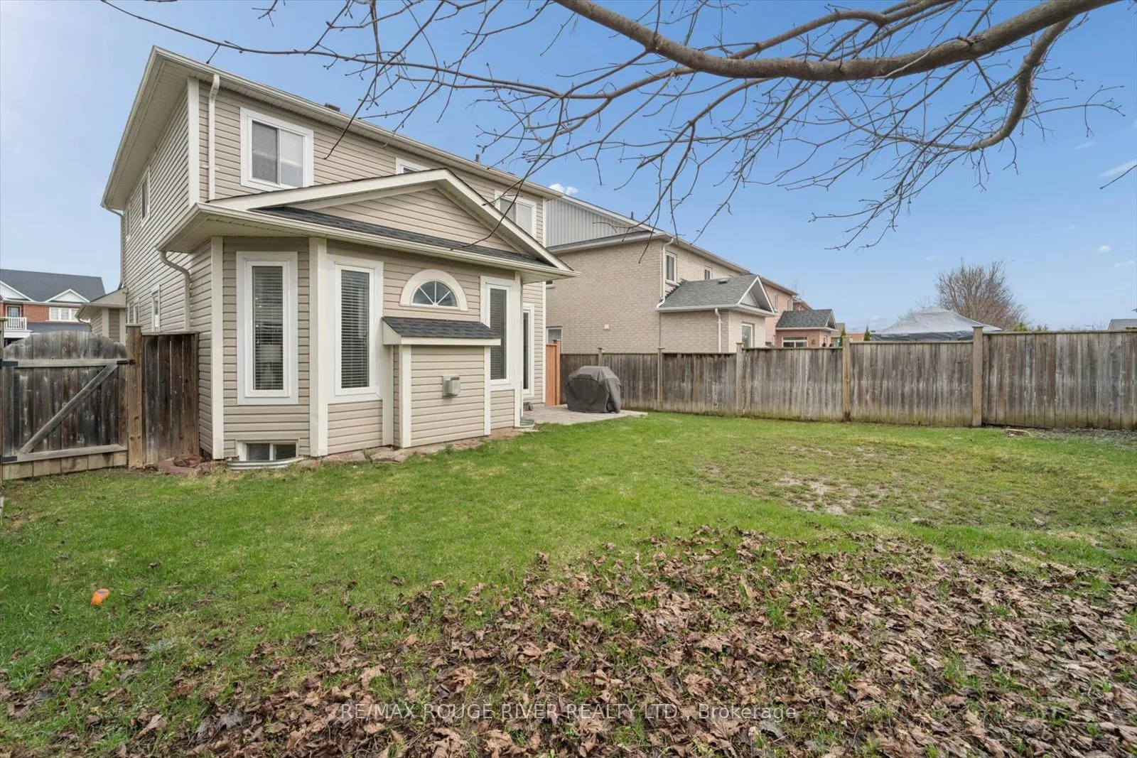 Photo 46 of 184 Cachet Boulevard, Whitby, Brooklin — HOMEH