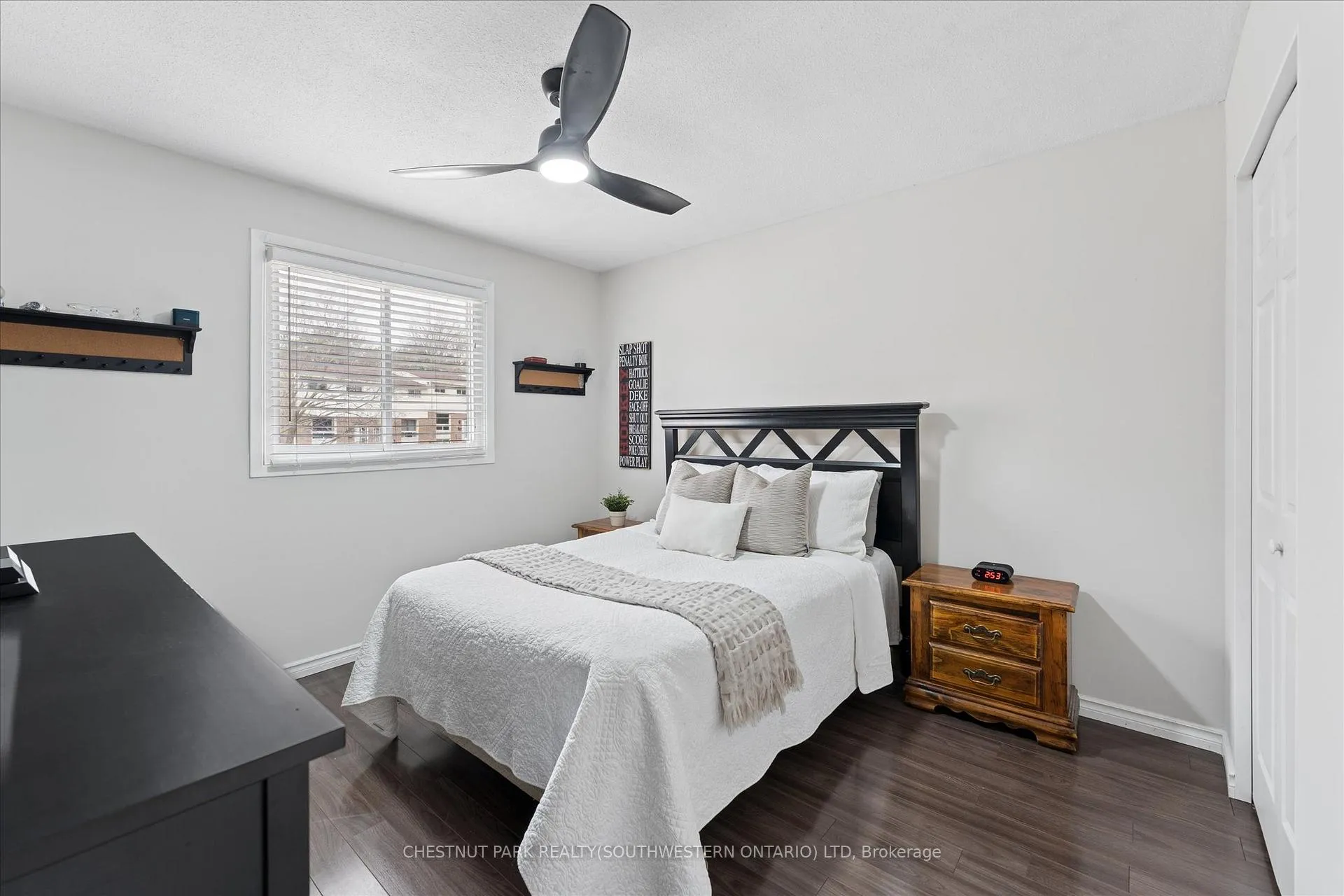 Photo 21 of 168 Green Valley Drive, Waterloo — HOMEH