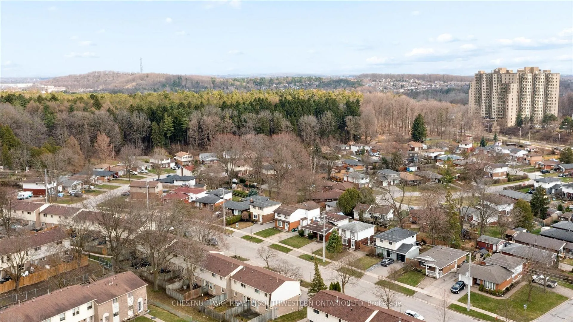 Photo 30 of 168 Green Valley Drive, Waterloo — HOMEH