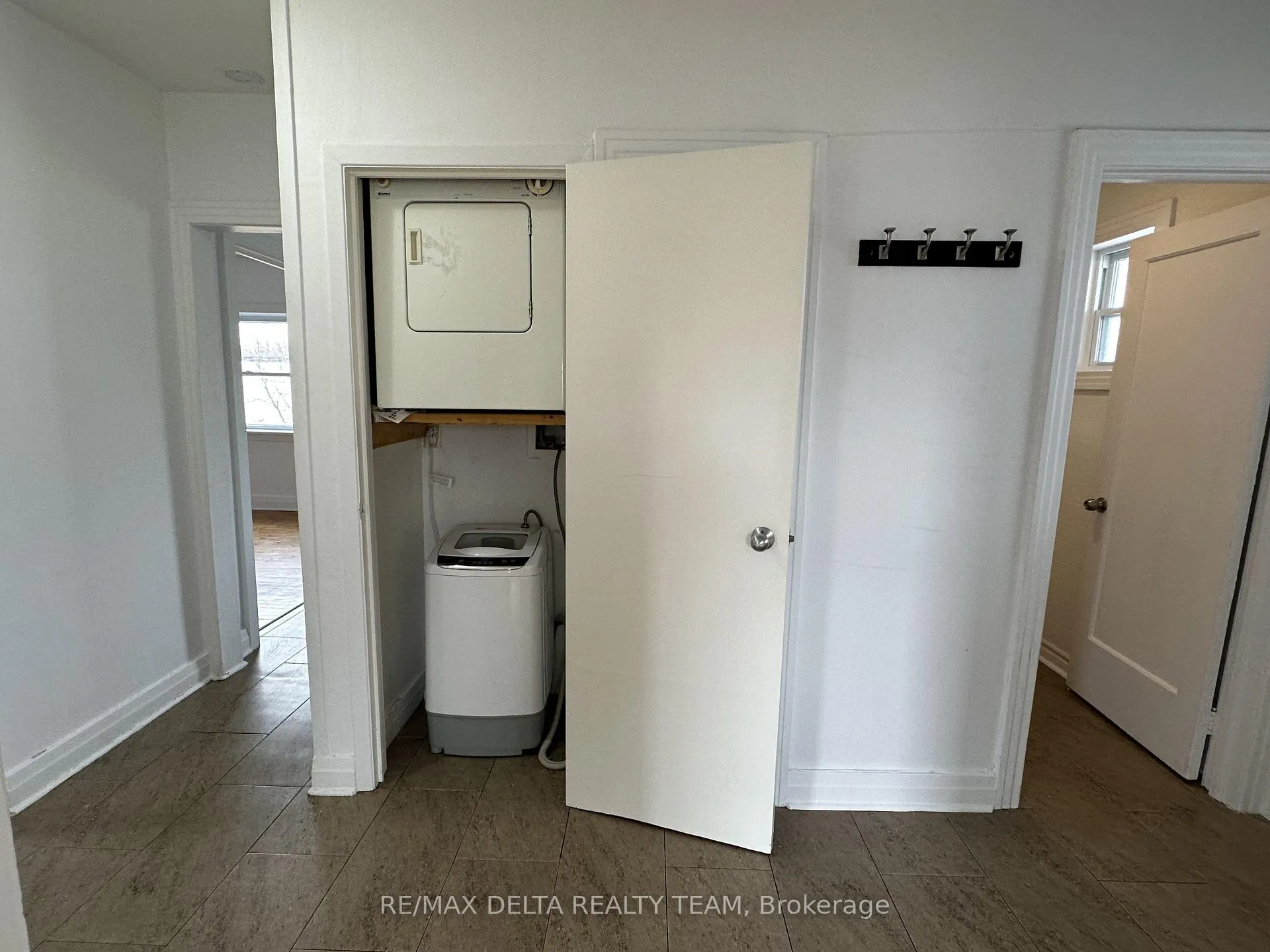 Photo 10 of Unit 2, 273 Shakespeare Street, Ottawa, Vanier — HOMEH