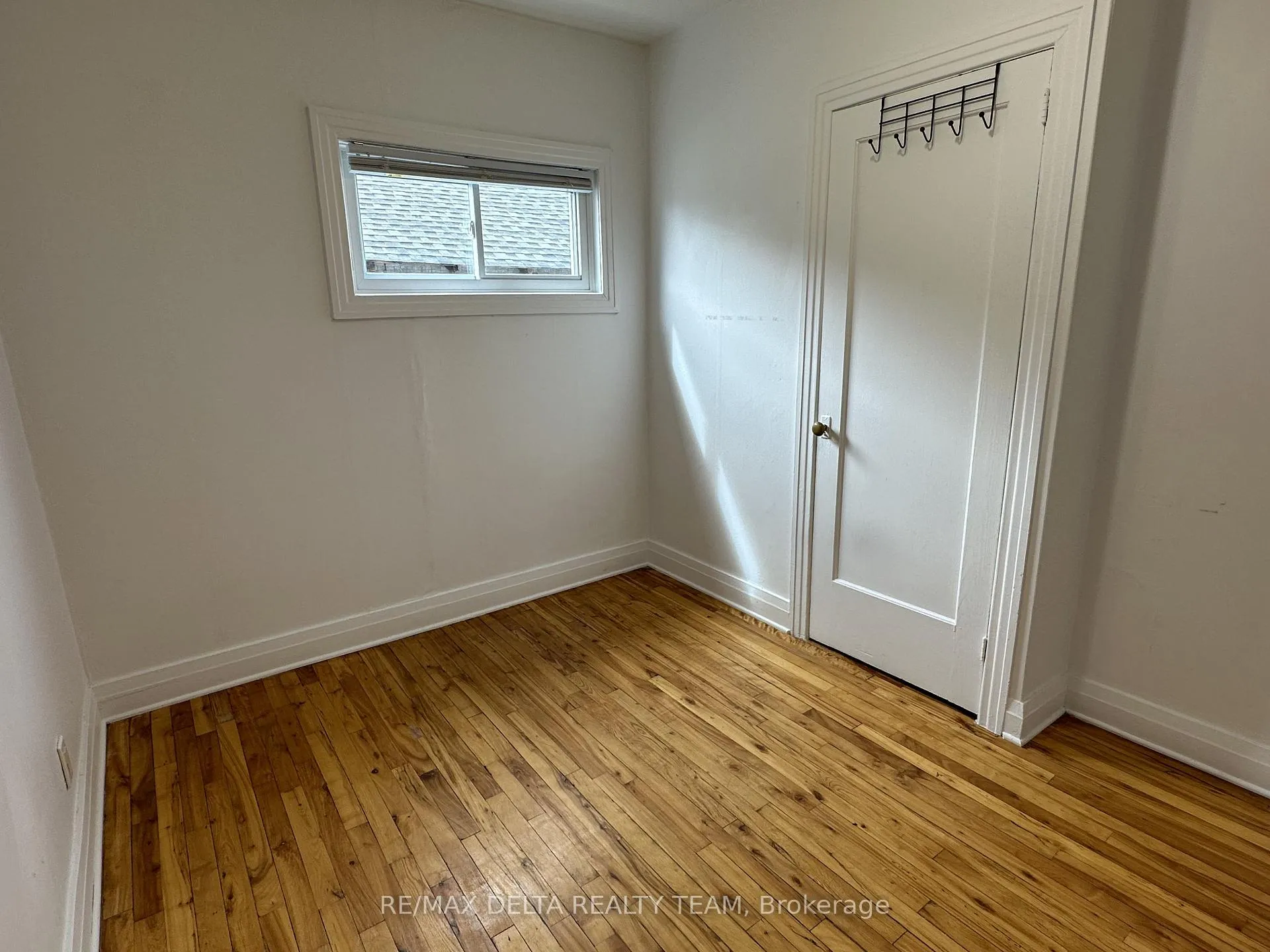 Photo 12 of Unit 2, 273 Shakespeare Street, Ottawa, Vanier — HOMEH
