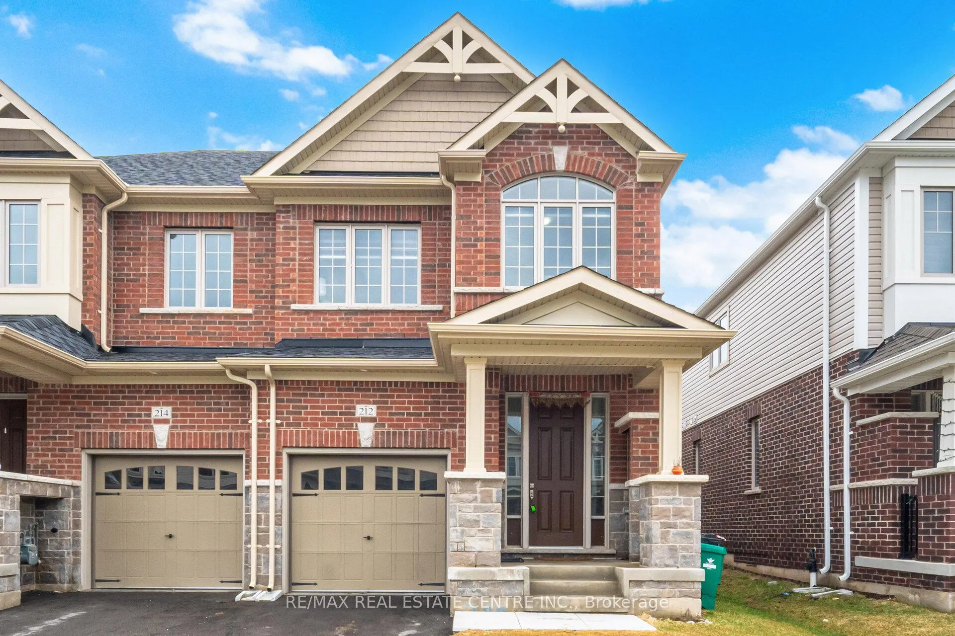 Photo 36 of 212 Broadacre Drive, Kitchener — HOMEH