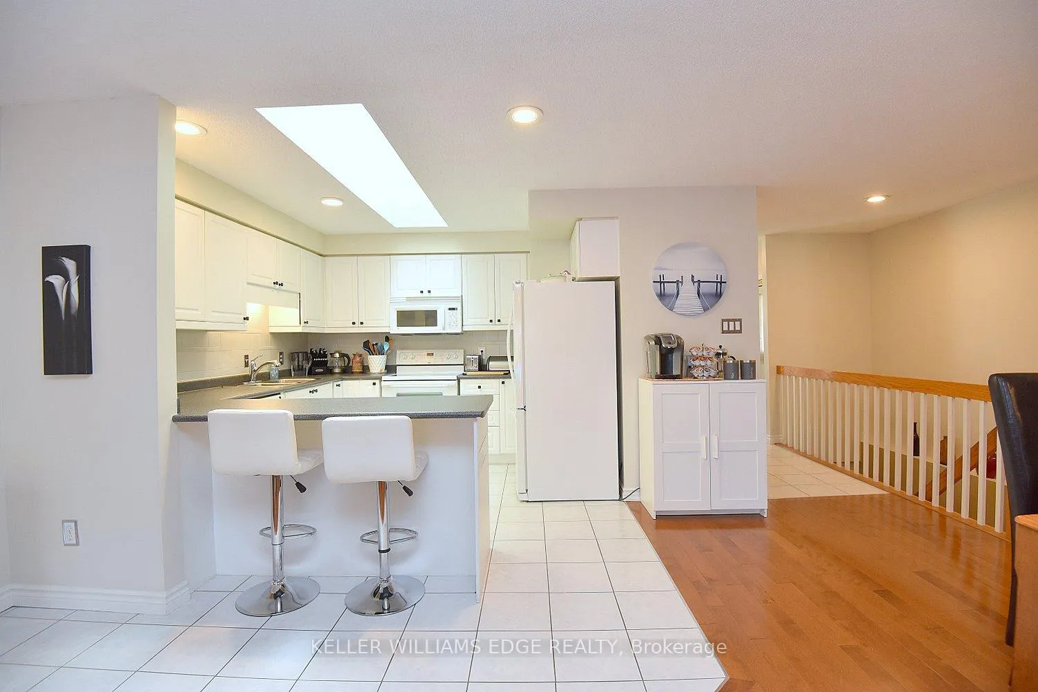 Photo 15 of Unit 8, 20 Meadowlands Boulevard, Hamilton, Meadowlands — HOMEH