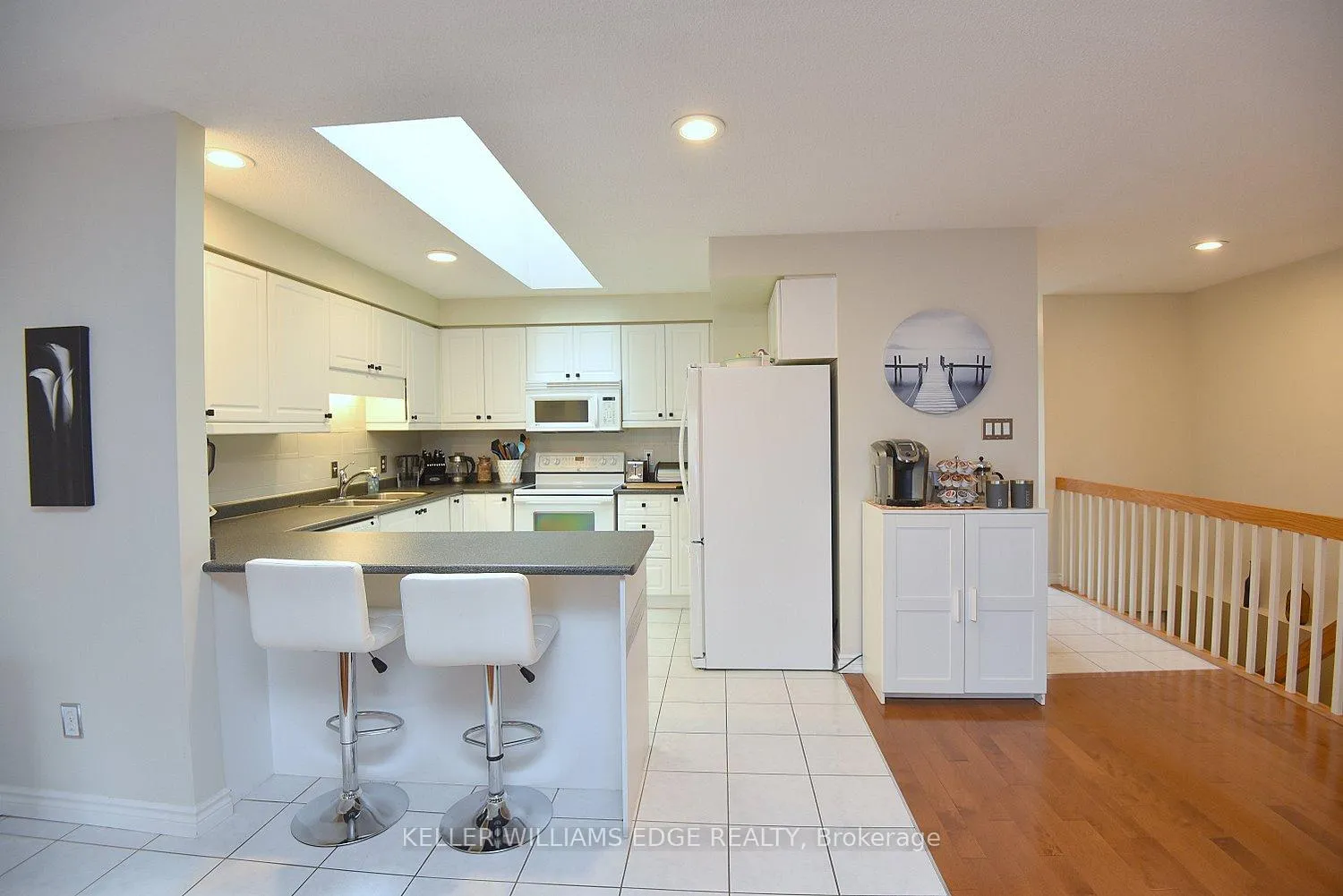 Photo 16 of Unit 8, 20 Meadowlands Boulevard, Hamilton, Meadowlands — HOMEH