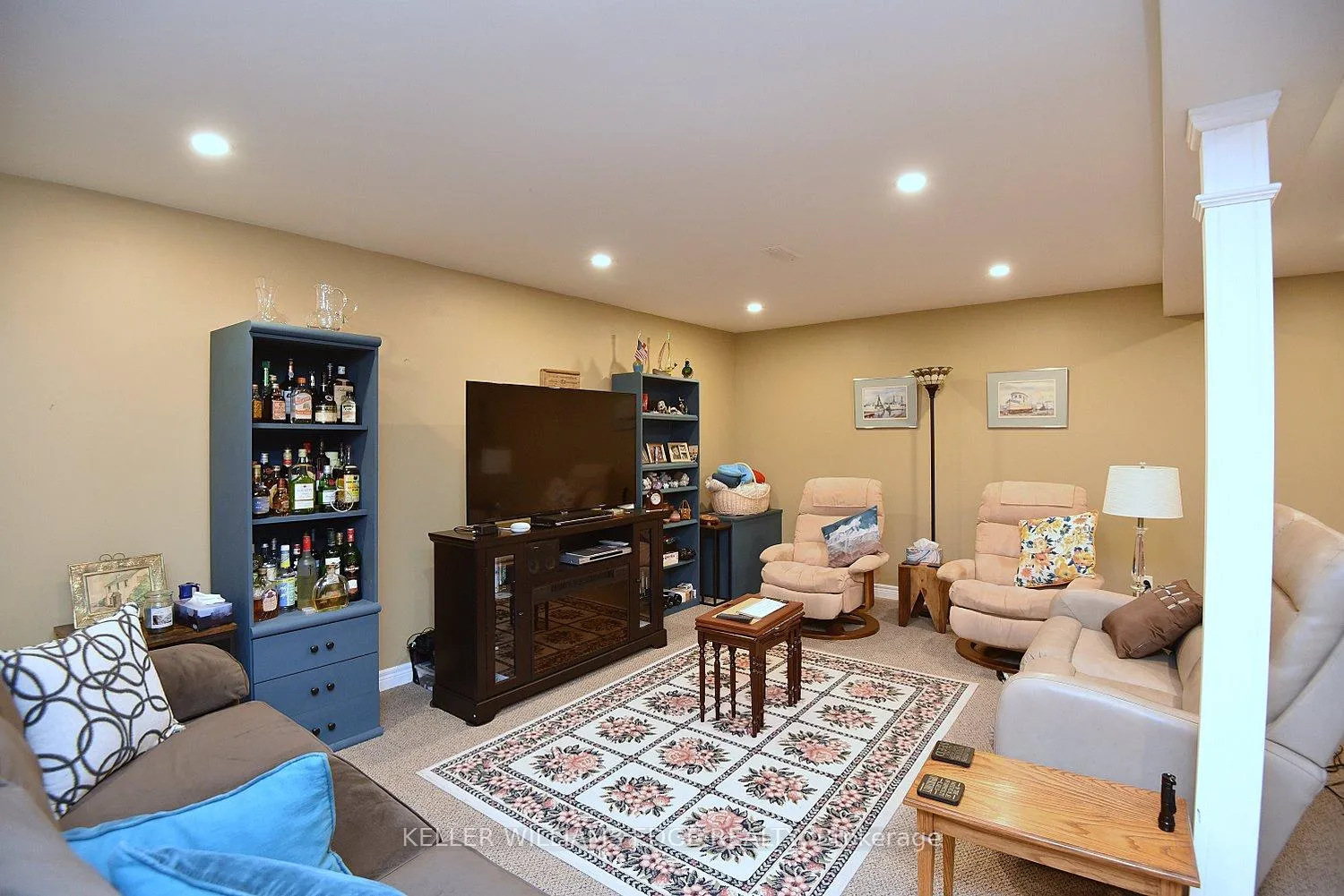 Photo 28 of Unit 8, 20 Meadowlands Boulevard, Hamilton, Meadowlands — HOMEH