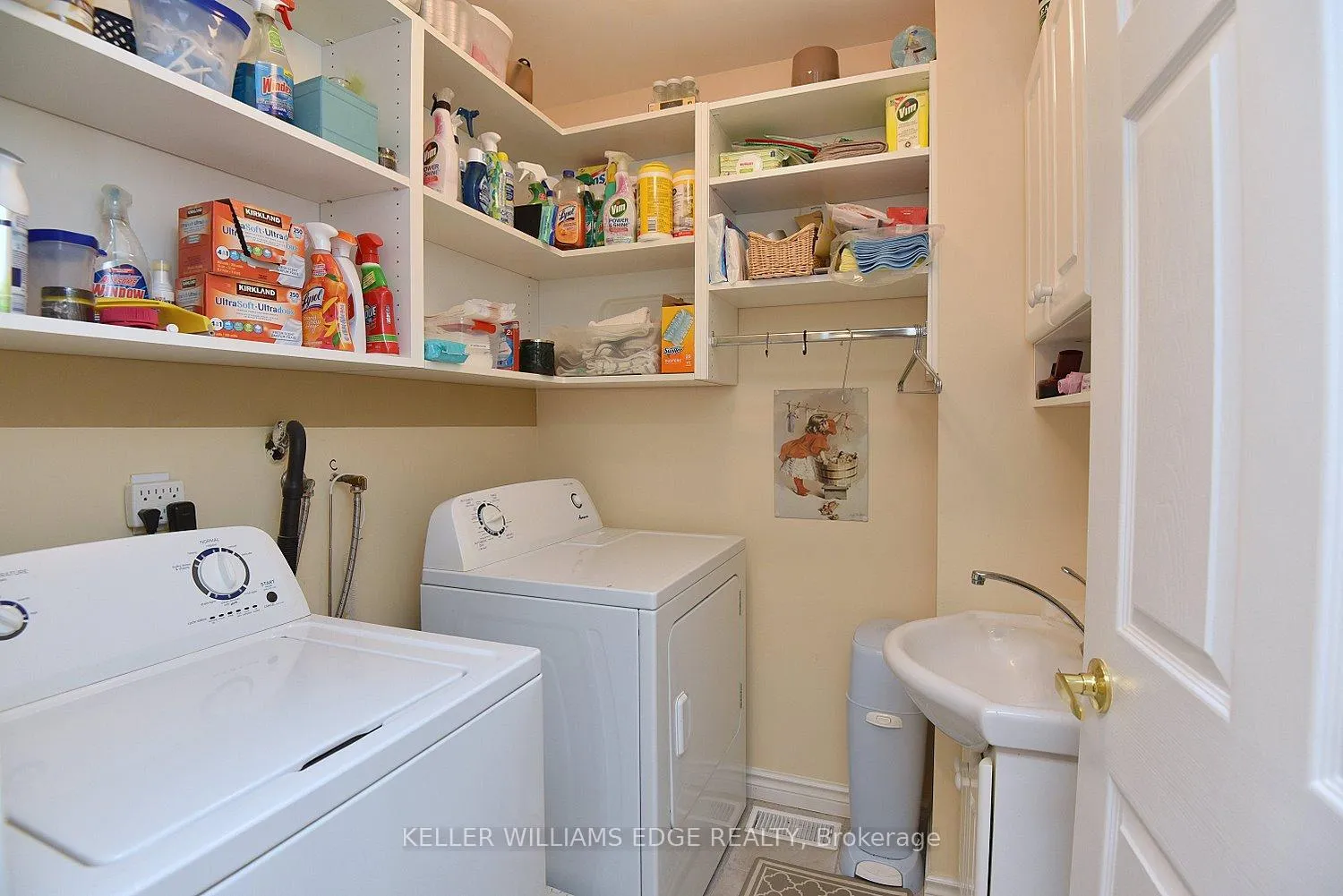 Photo 30 of Unit 8, 20 Meadowlands Boulevard, Hamilton, Meadowlands — HOMEH