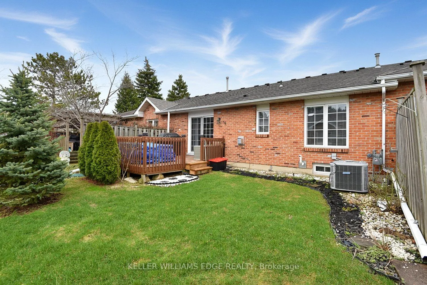 Photo 33 of Unit 8, 20 Meadowlands Boulevard, Hamilton, Meadowlands — HOMEH