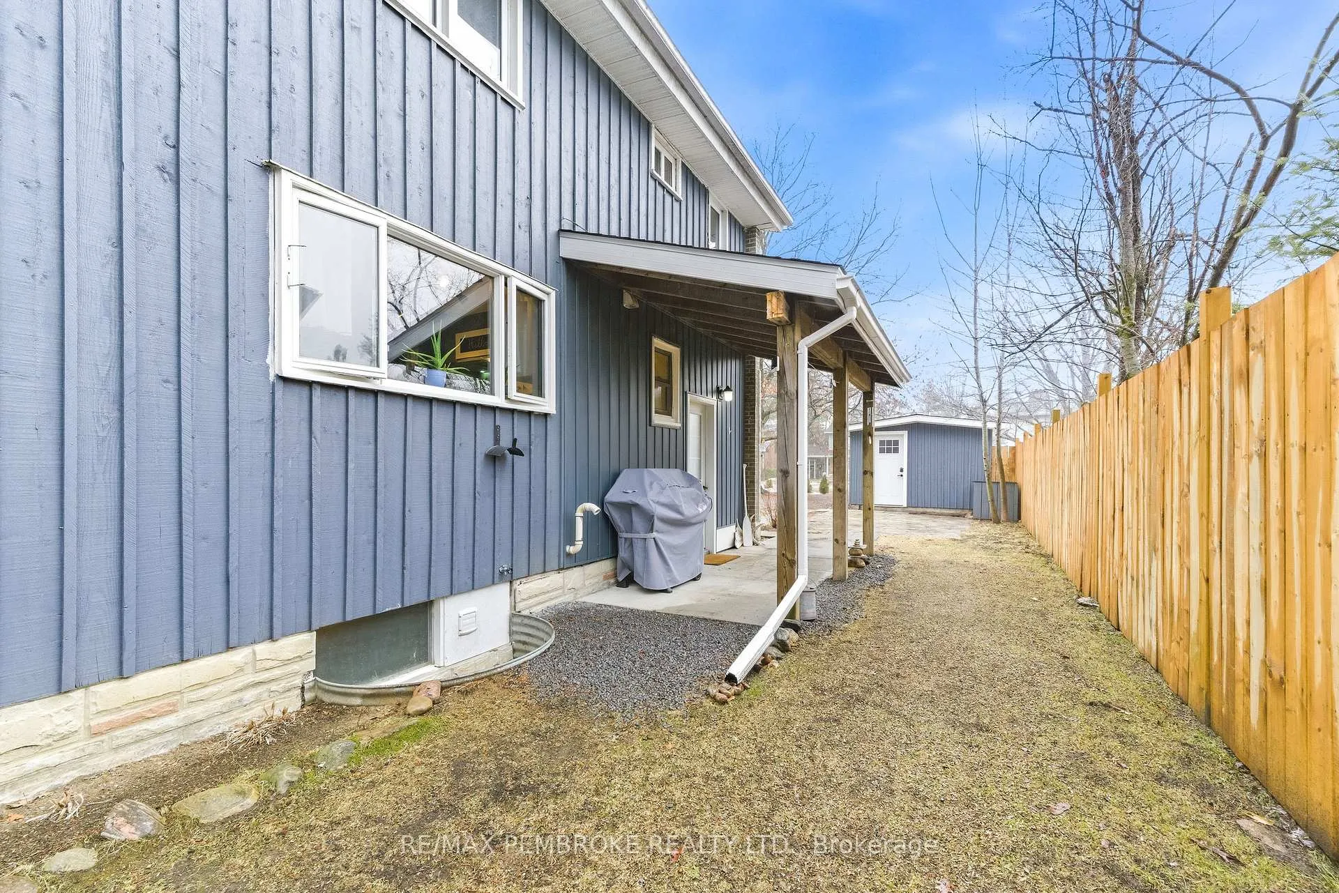 Photo 6 of 98 Birch Street, Deep River — HOMEH