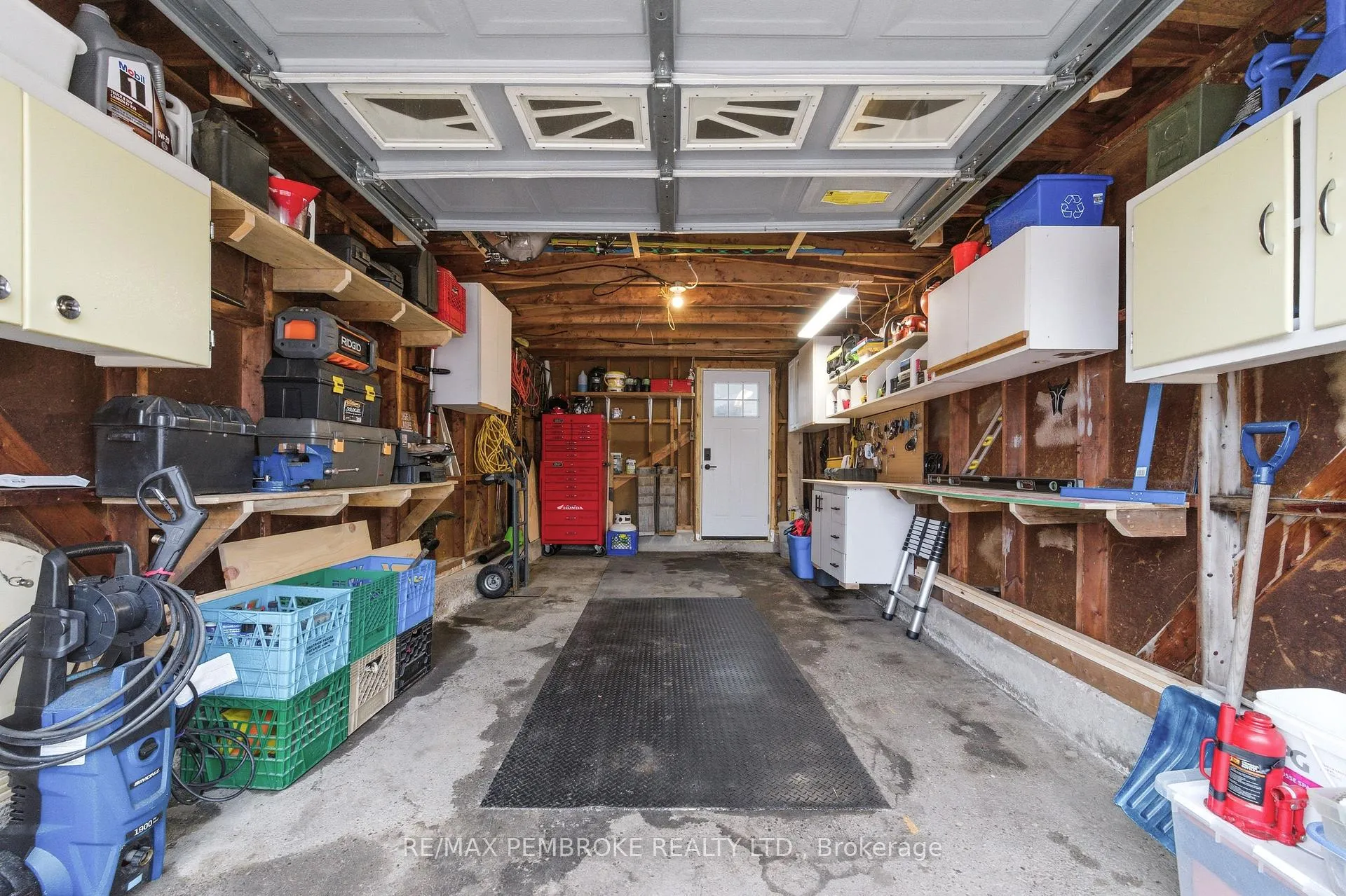 Photo 40 of 98 Birch Street, Deep River — HOMEH