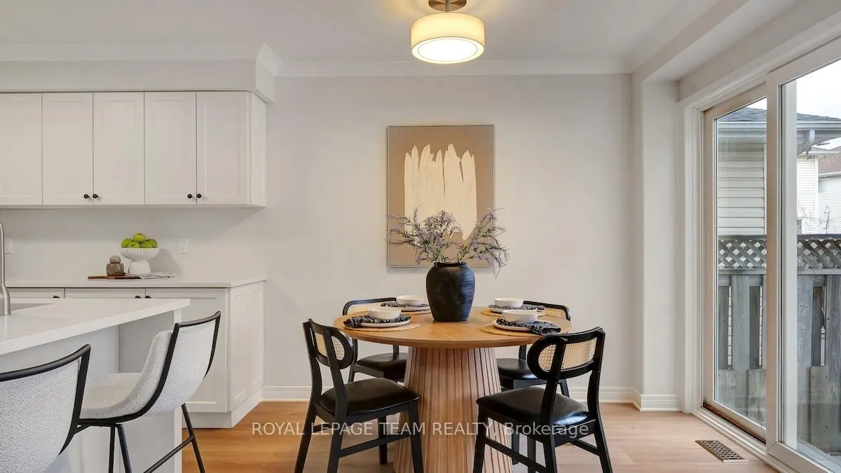 Photo 12 of 9 Boulder Way, Ottawa, Barrhaven - Longfields — HOMEH
