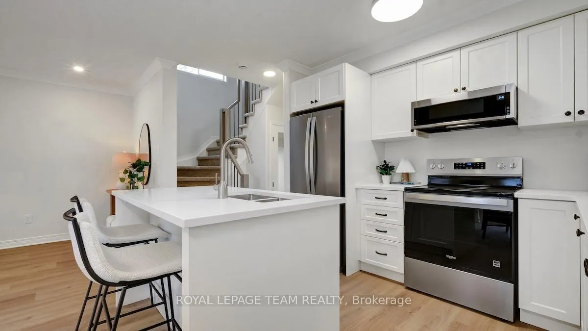 Photo 16 of 9 Boulder Way, Ottawa, Barrhaven - Longfields — HOMEH