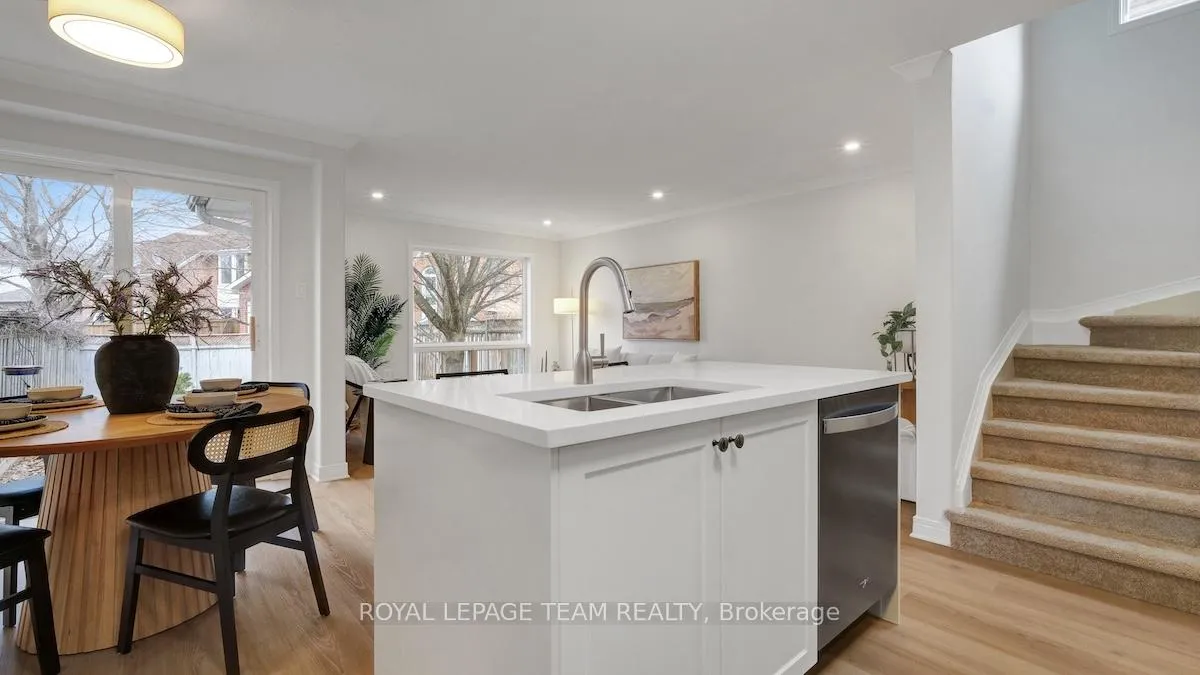 Photo 17 of 9 Boulder Way, Ottawa, Barrhaven - Longfields — HOMEH