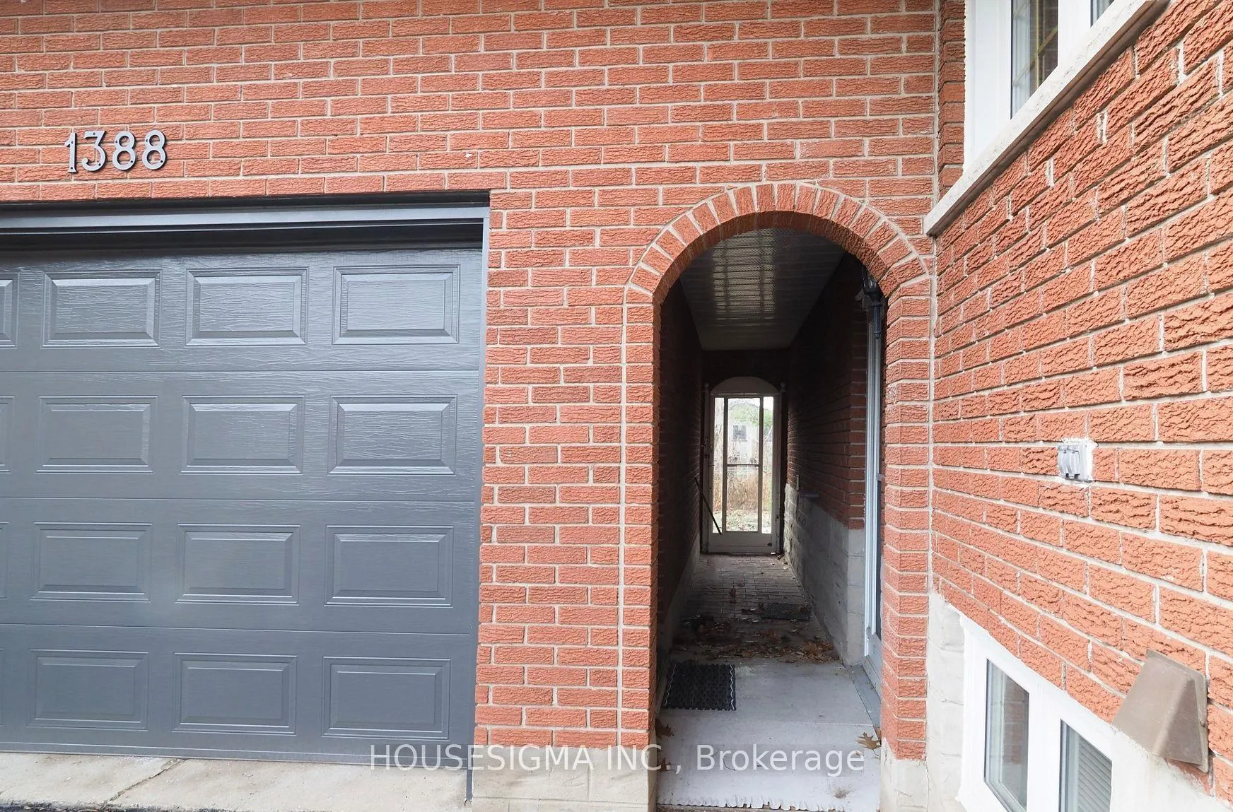 Photo 5 of 1388 Concession Road, Cambridge — HOMEH
