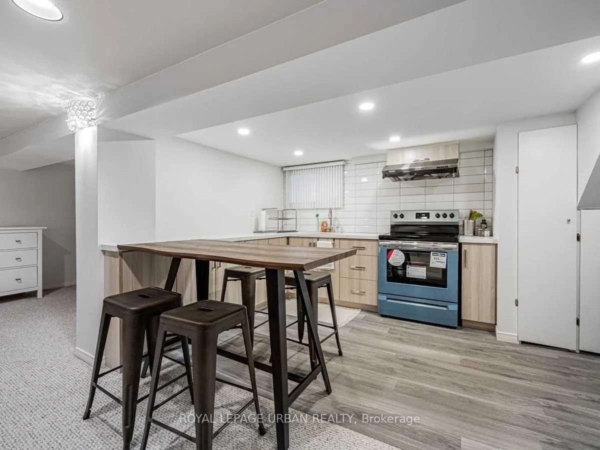 Photo 5 of Unit Bsmt, 377 Mortimer Avenue, Toronto, East York — HOMEH