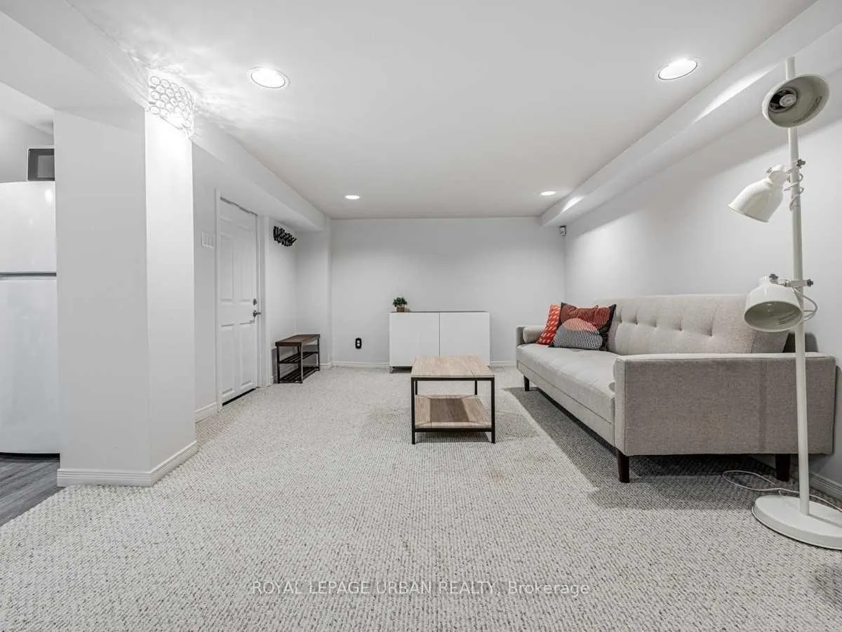 Photo 10 of Unit Bsmt, 377 Mortimer Avenue, Toronto, East York — HOMEH