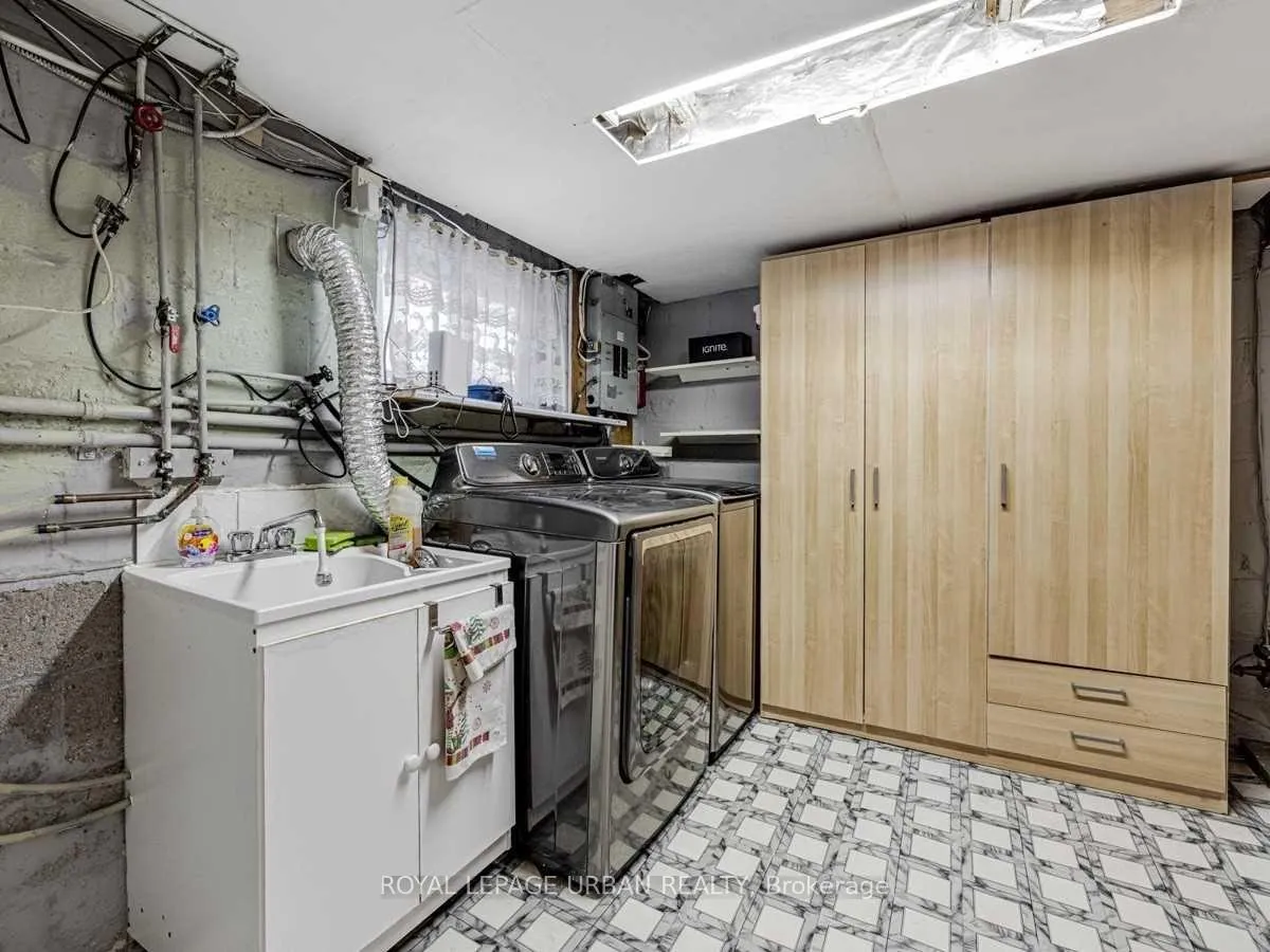 Photo 19 of Unit Bsmt, 377 Mortimer Avenue, Toronto, East York — HOMEH