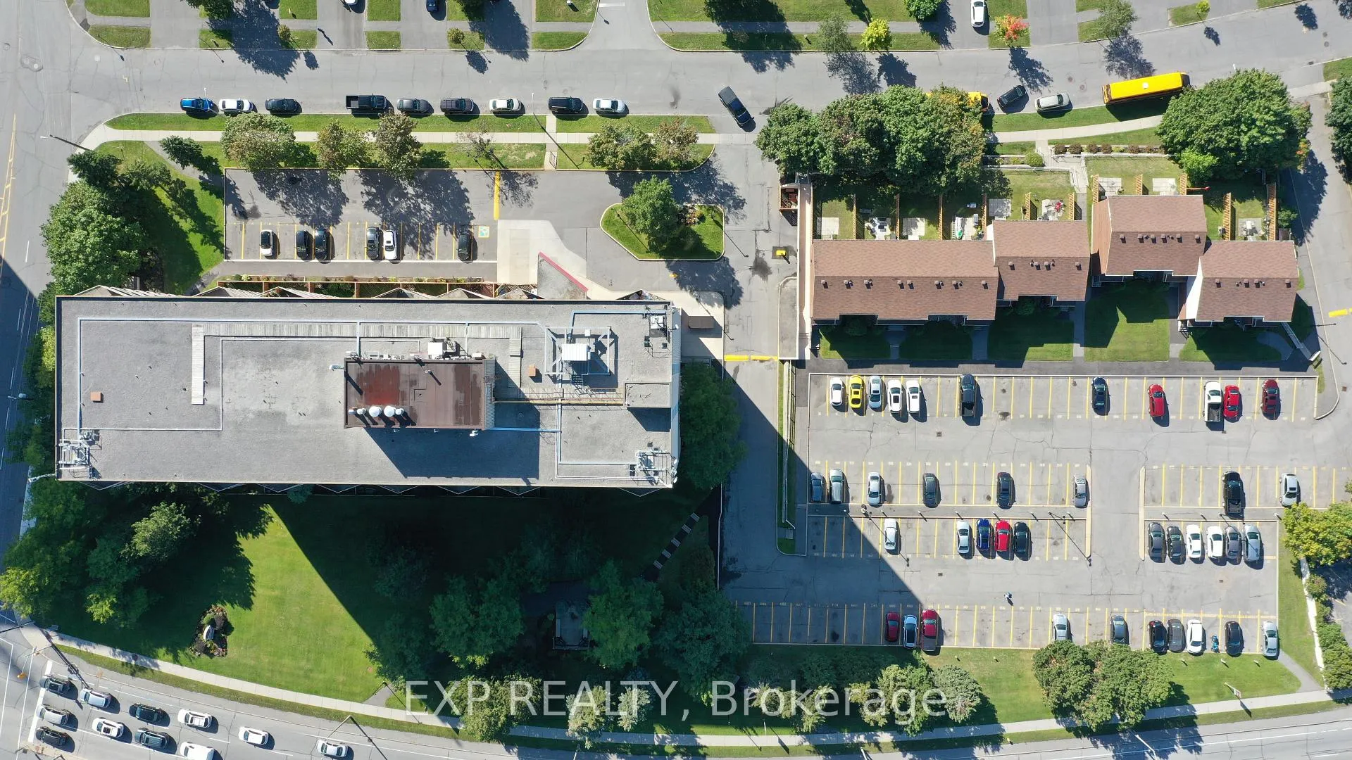 Photo 3 of Unit 1101, 981 Gulf Place, Ottawa, Overbrook/Castle Heights — HOMEH