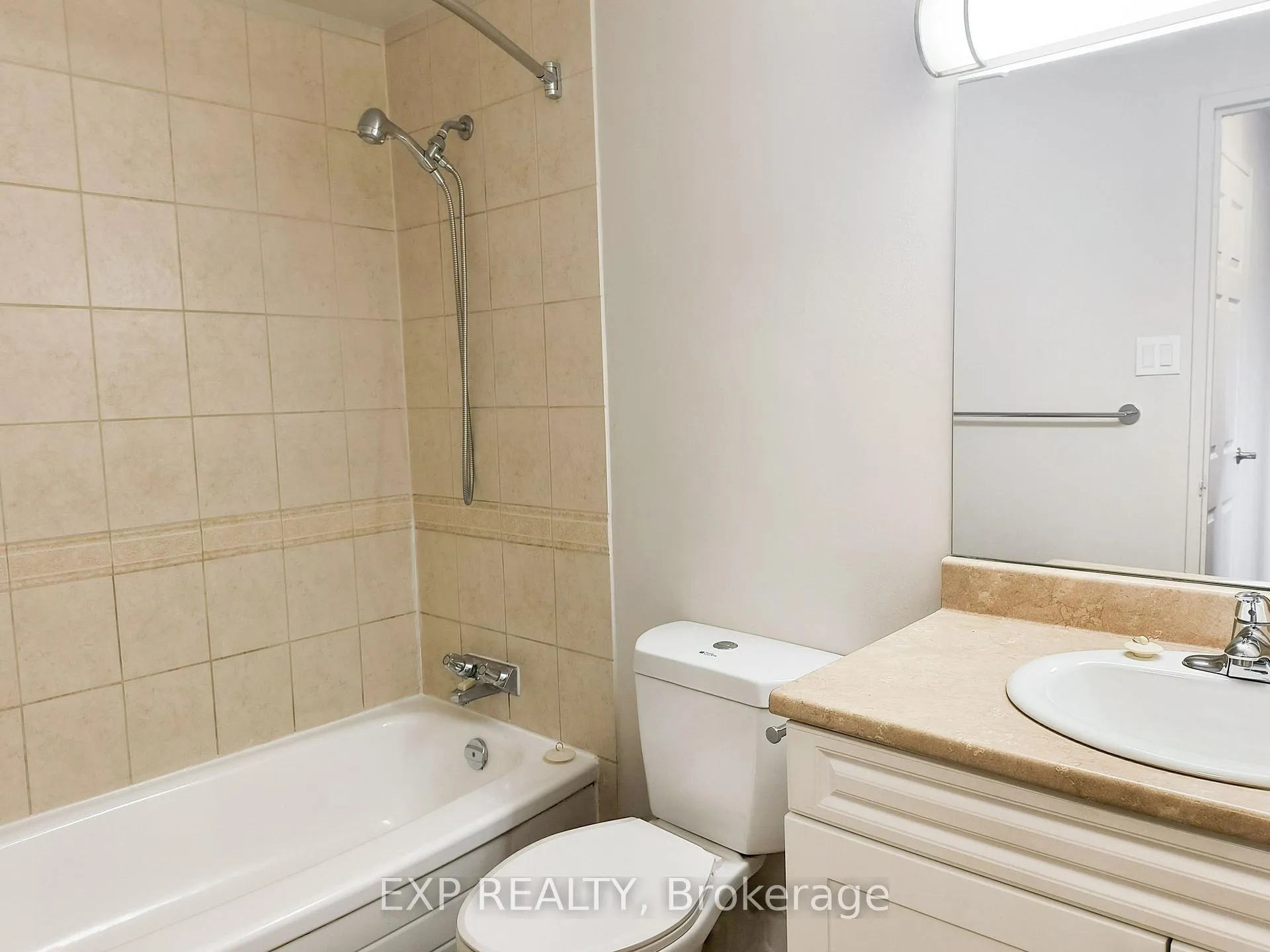 Photo 17 of Unit 1101, 981 Gulf Place, Ottawa, Overbrook/Castle Heights — HOMEH